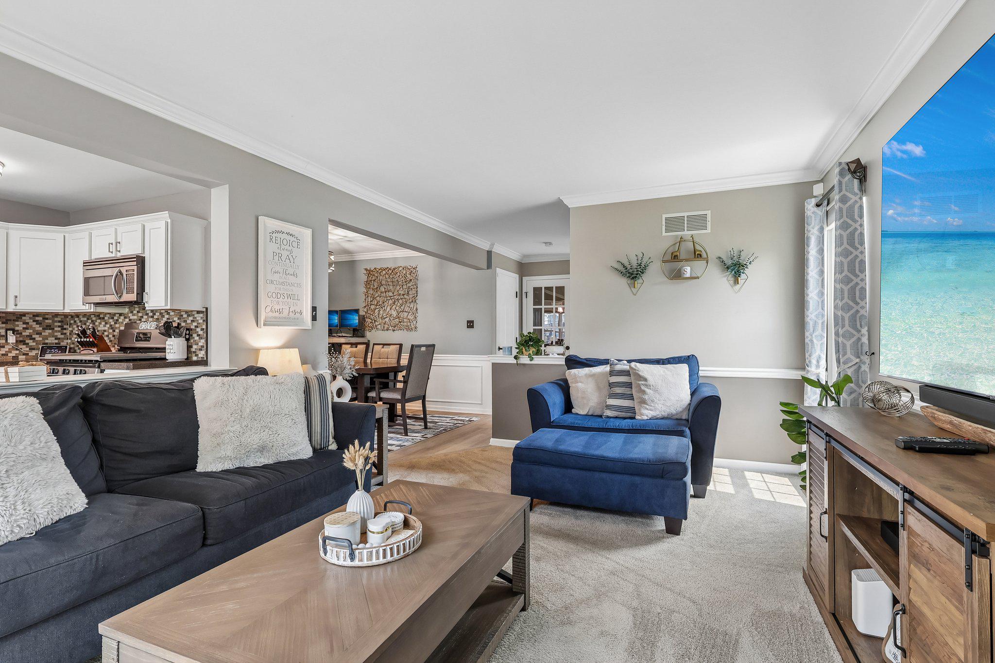LINFIELD KNOLL - Residential