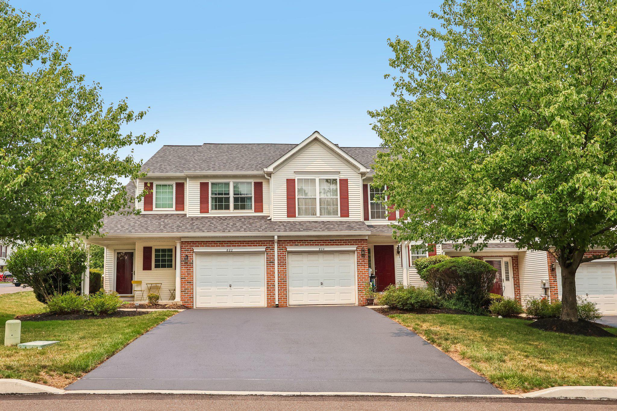 LINFIELD KNOLL - Residential