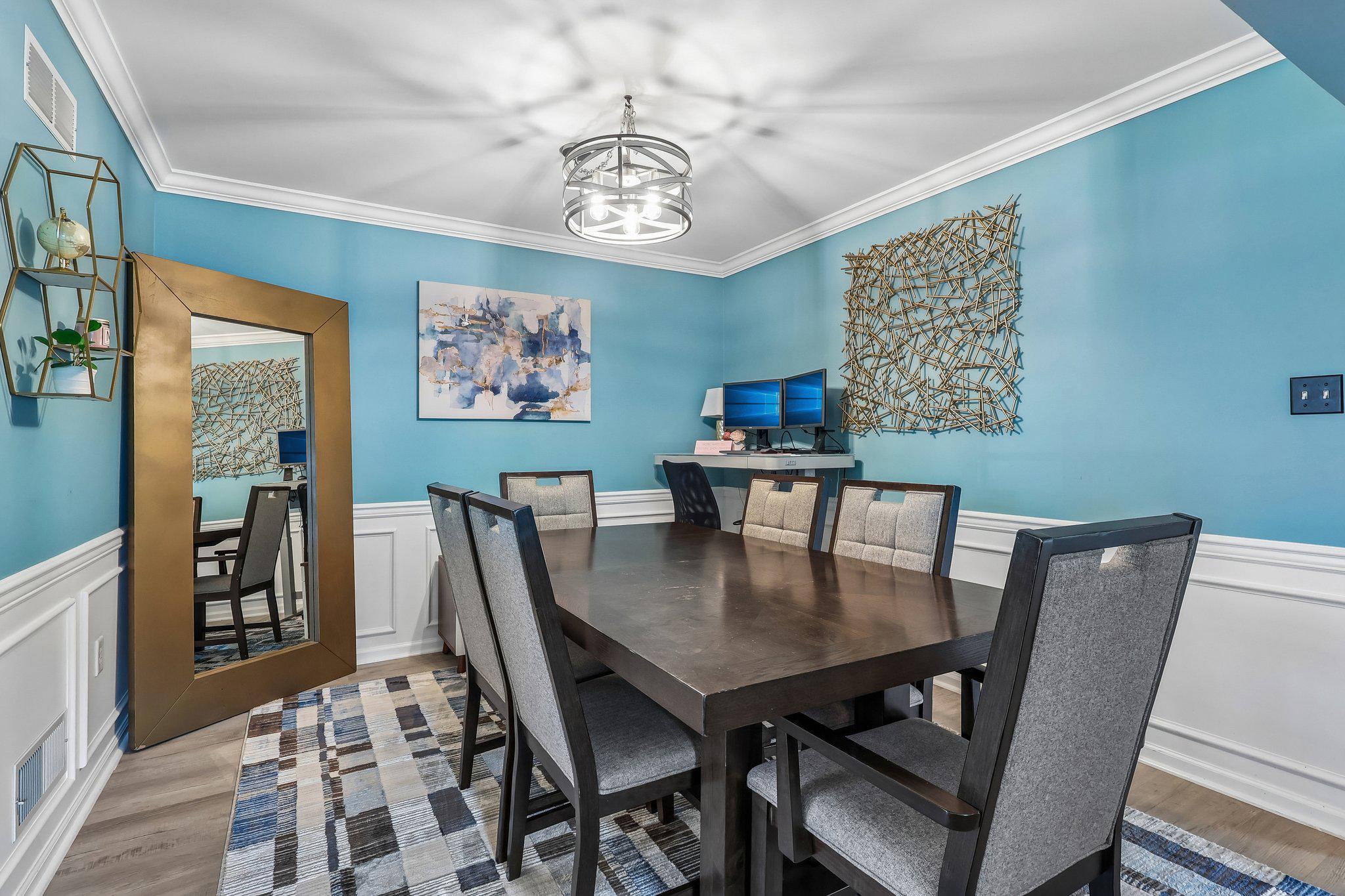LINFIELD KNOLL - Residential