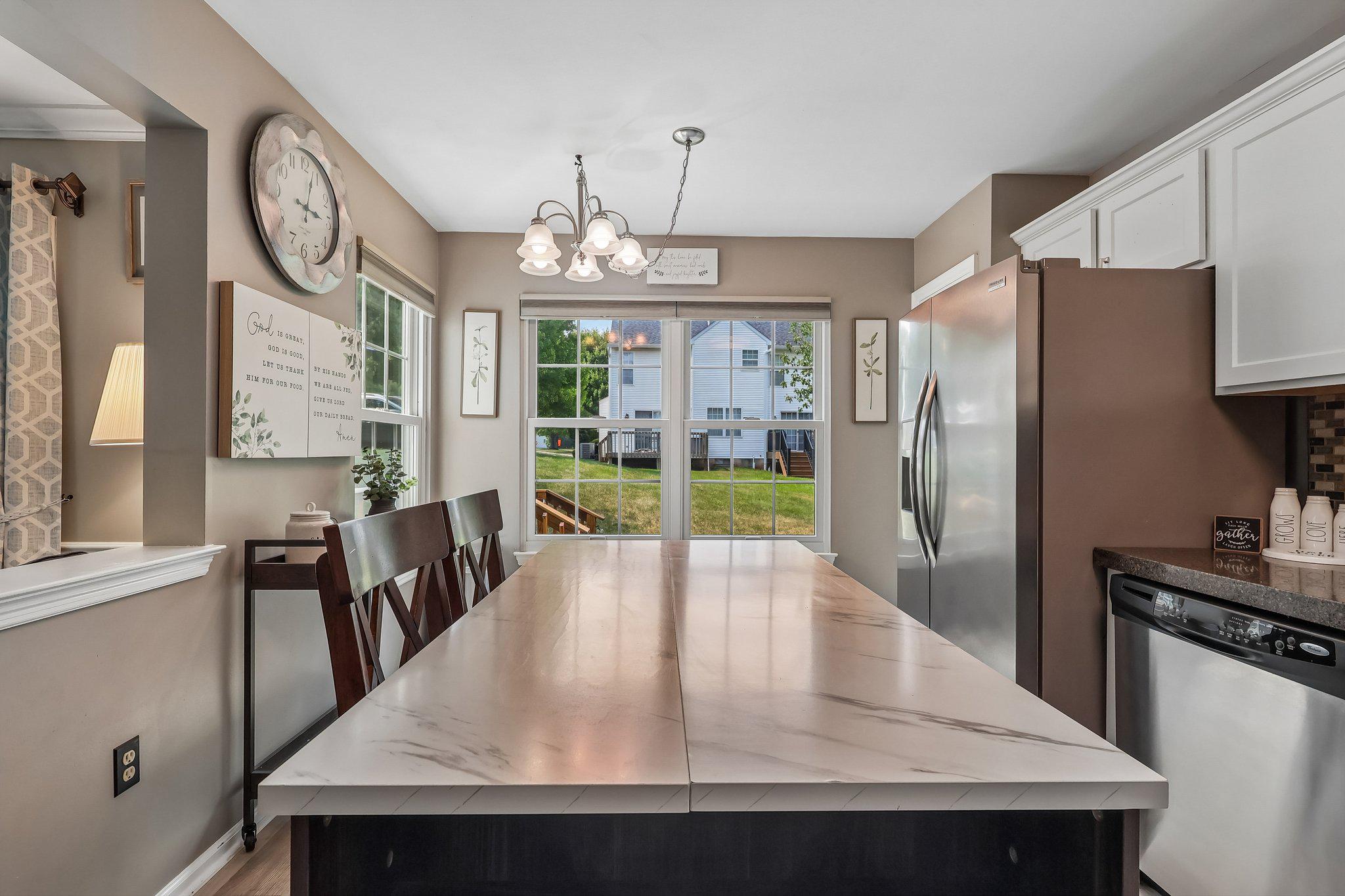 LINFIELD KNOLL - Residential