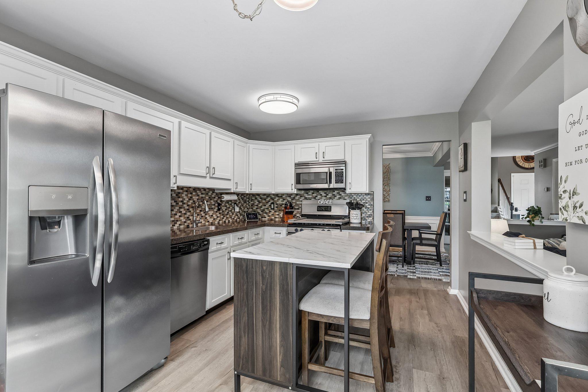 LINFIELD KNOLL - Residential