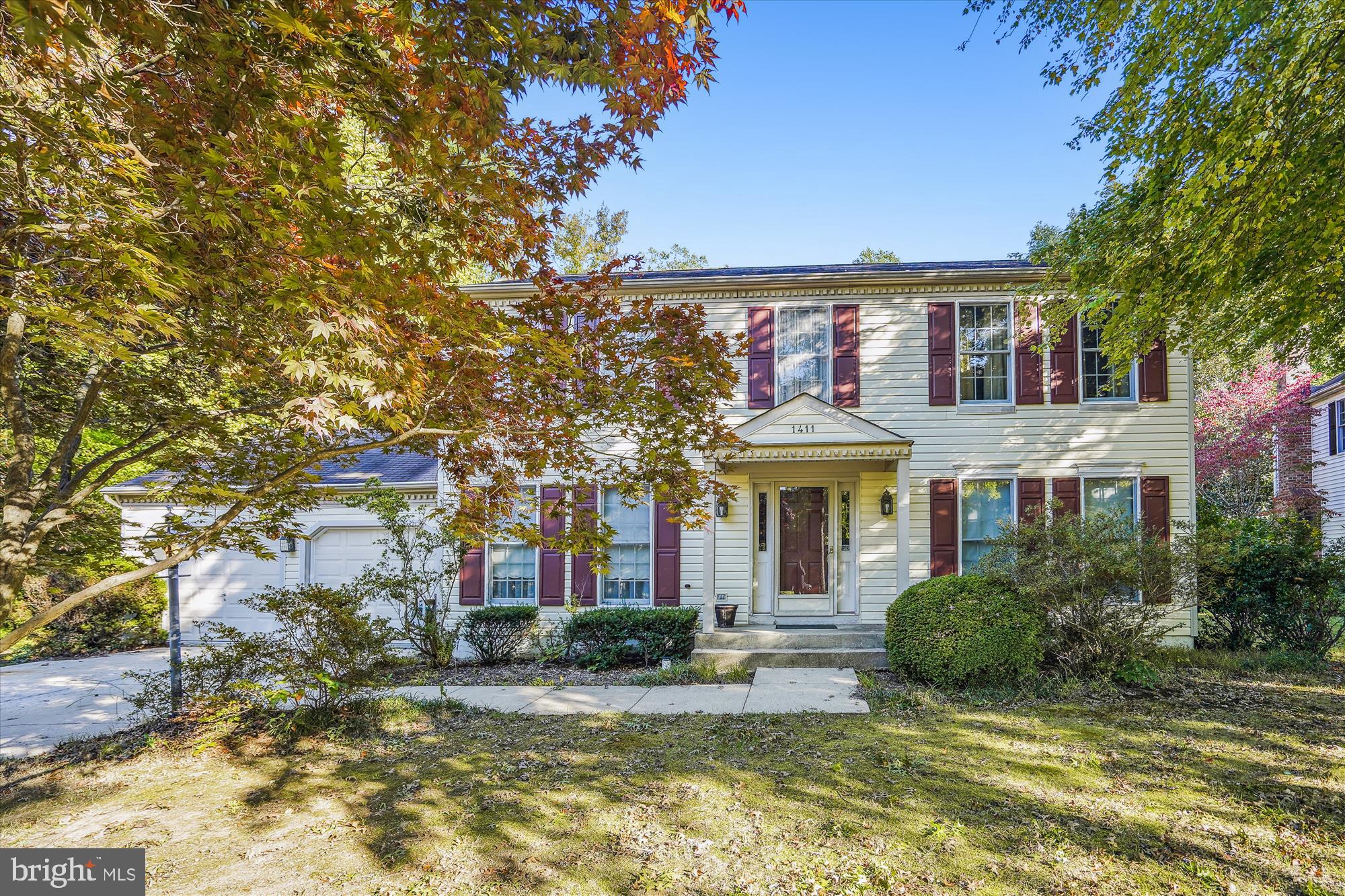 TALL OAKS CROSSING - Residential