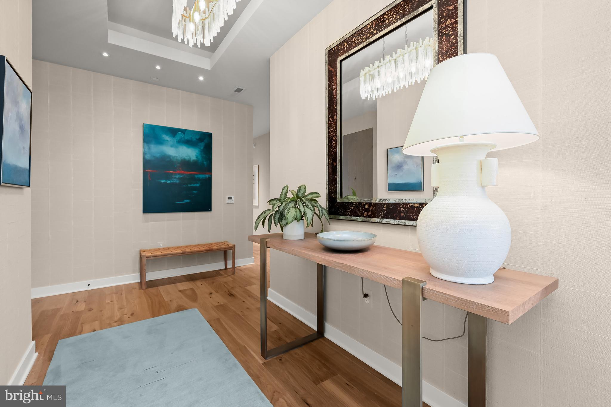 ROSSLYN - Residential