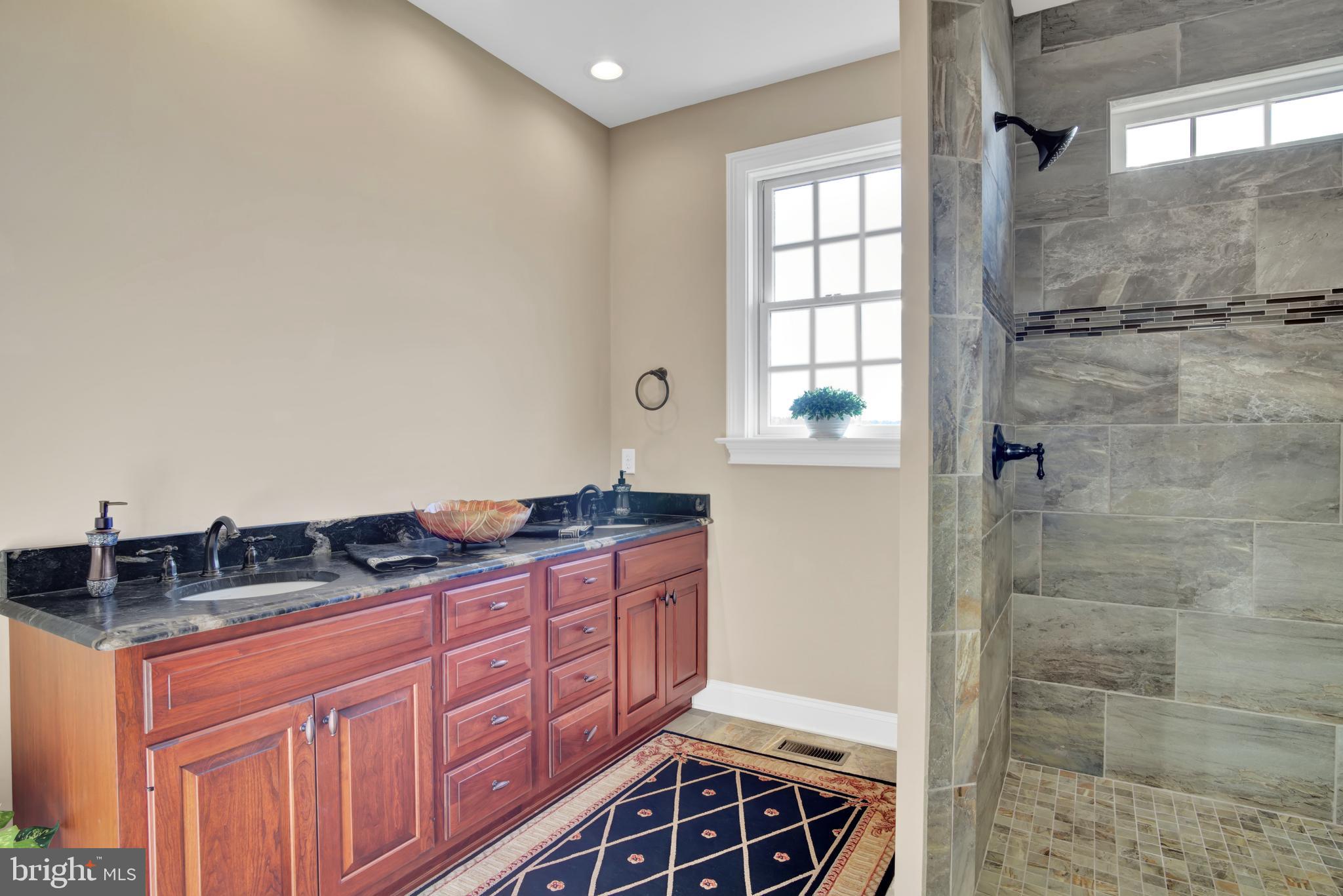 PENNINGTON - Residential