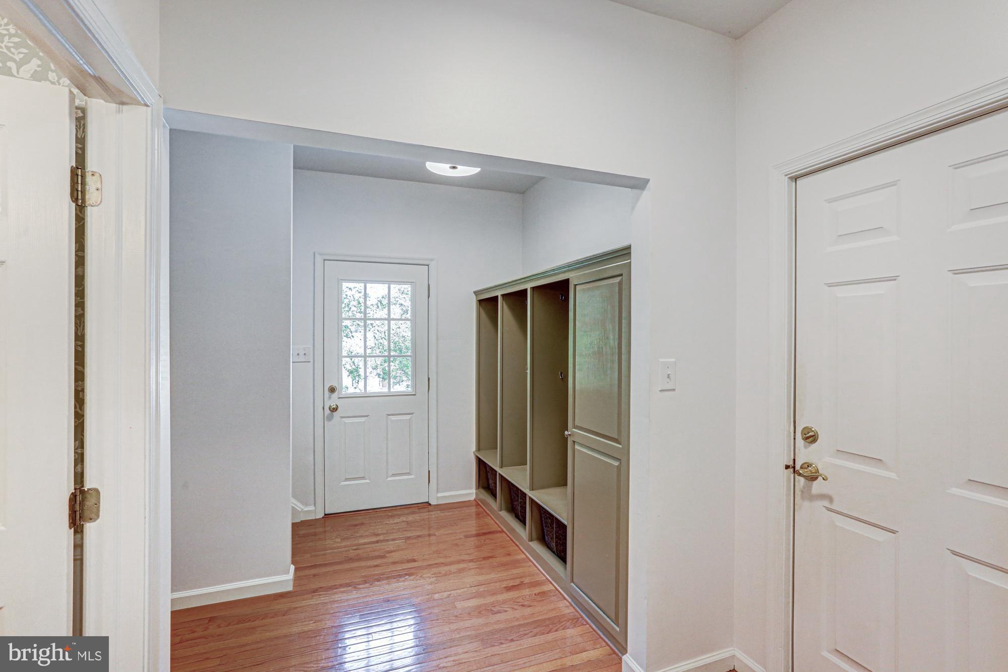 STONEGATE - Residential