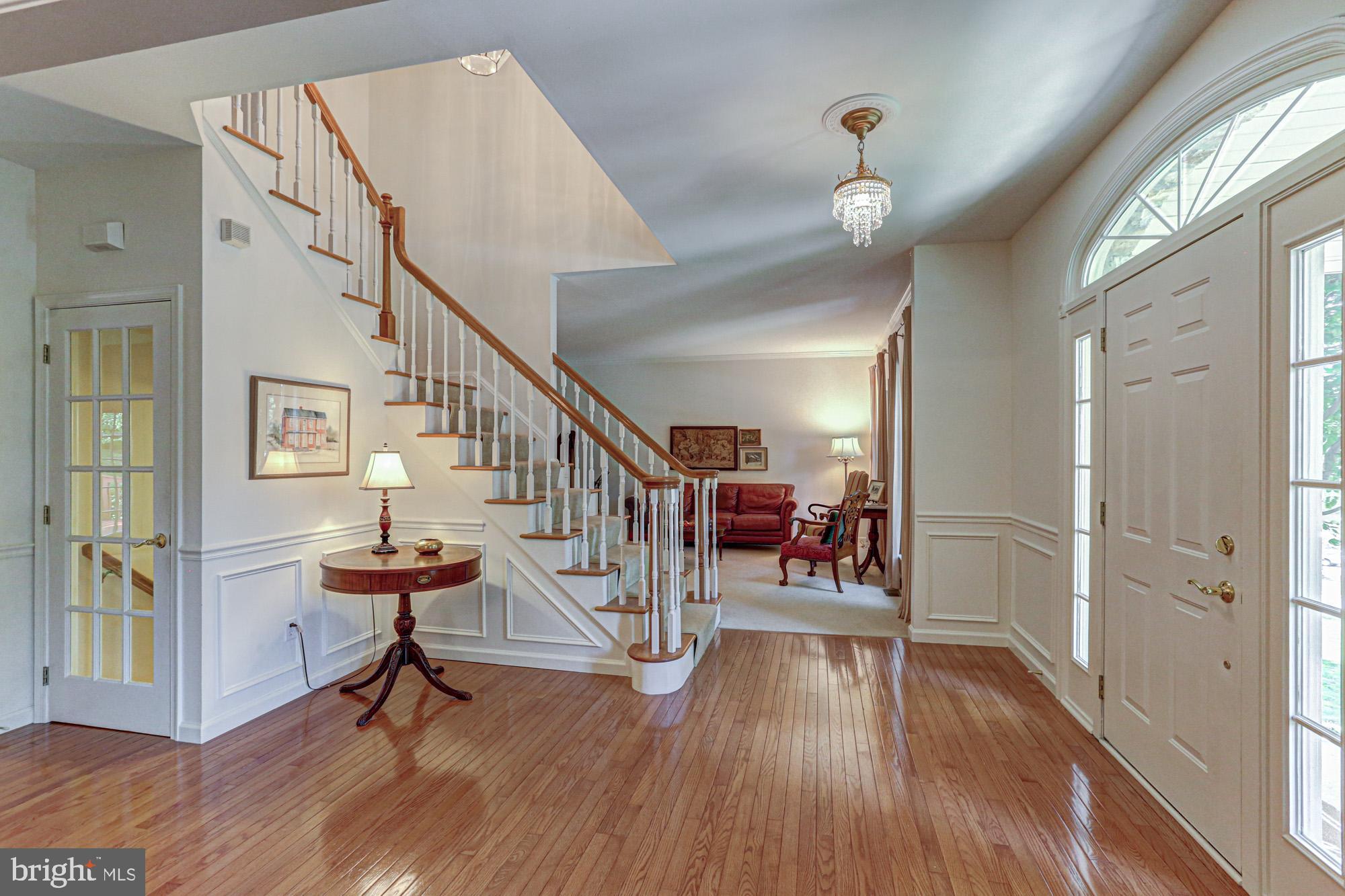 STONEGATE - Residential