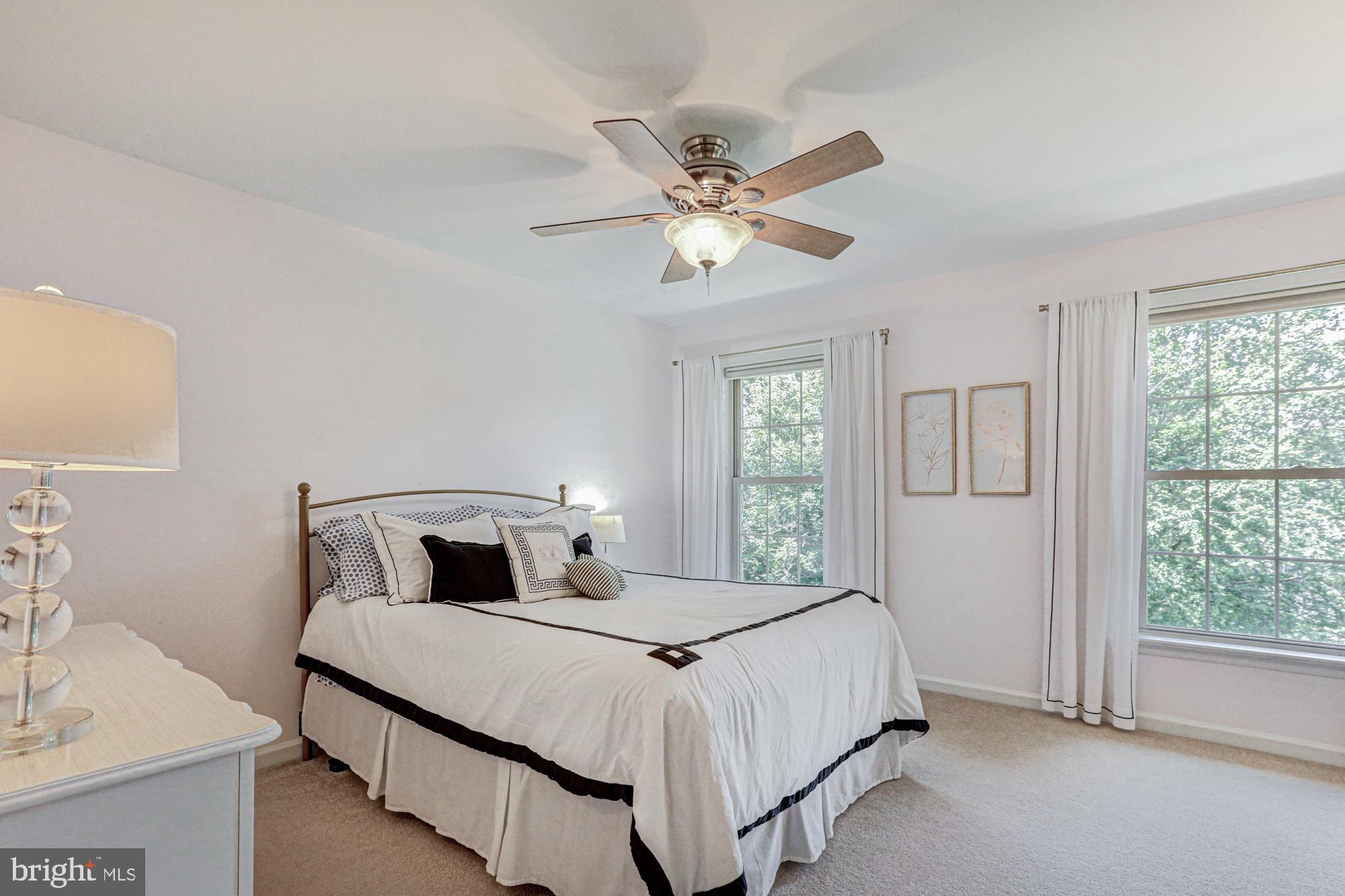 STONEGATE - Residential