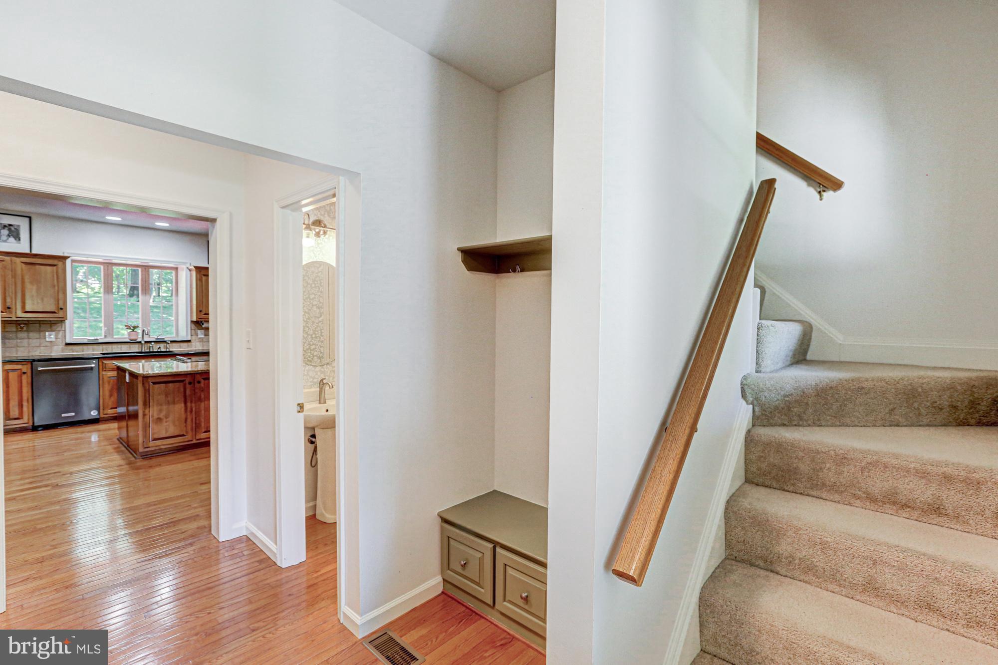 STONEGATE - Residential