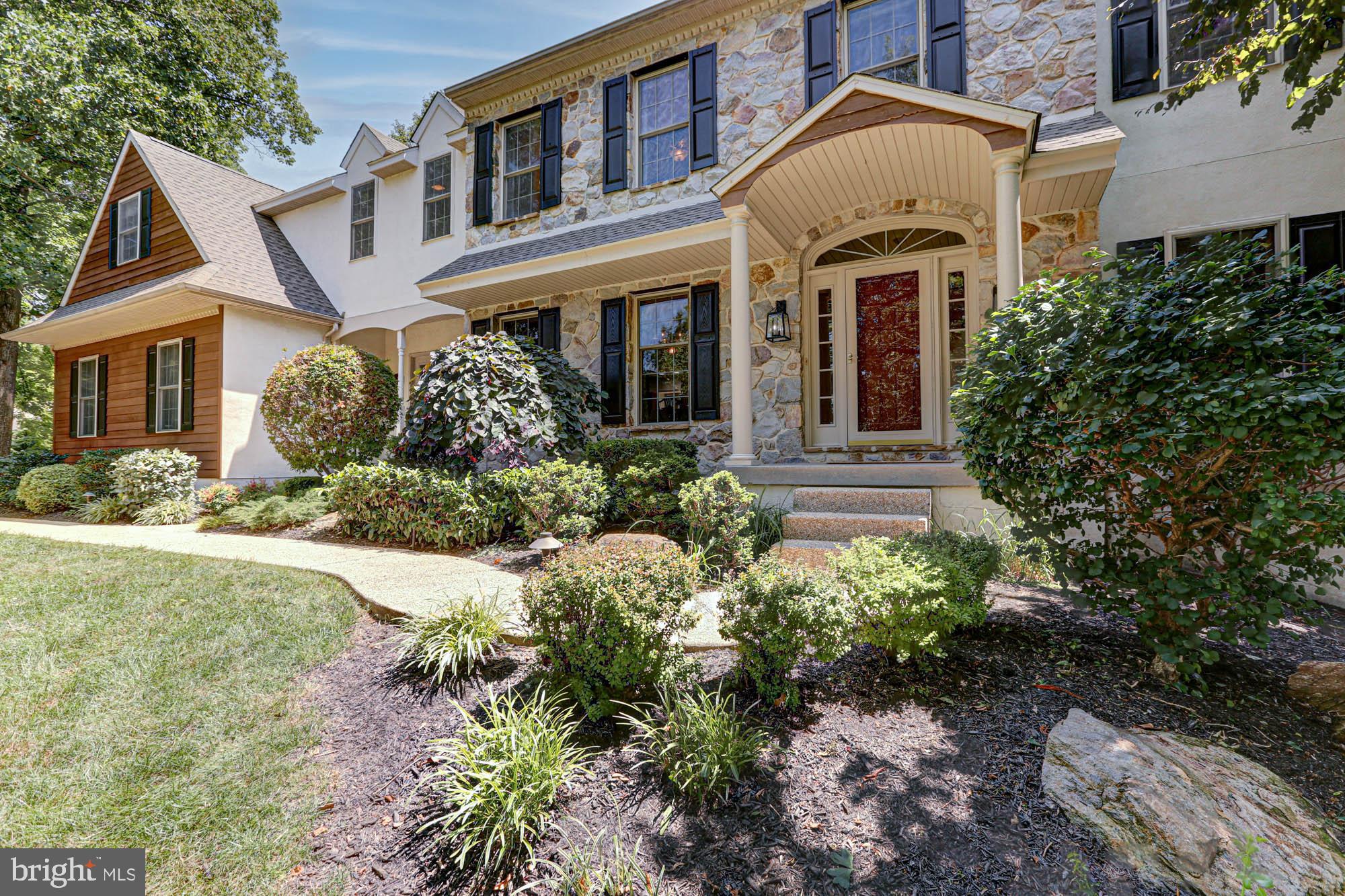 STONEGATE - Residential