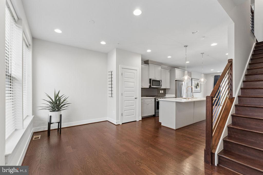 RANDOLPH FARMS - Residential