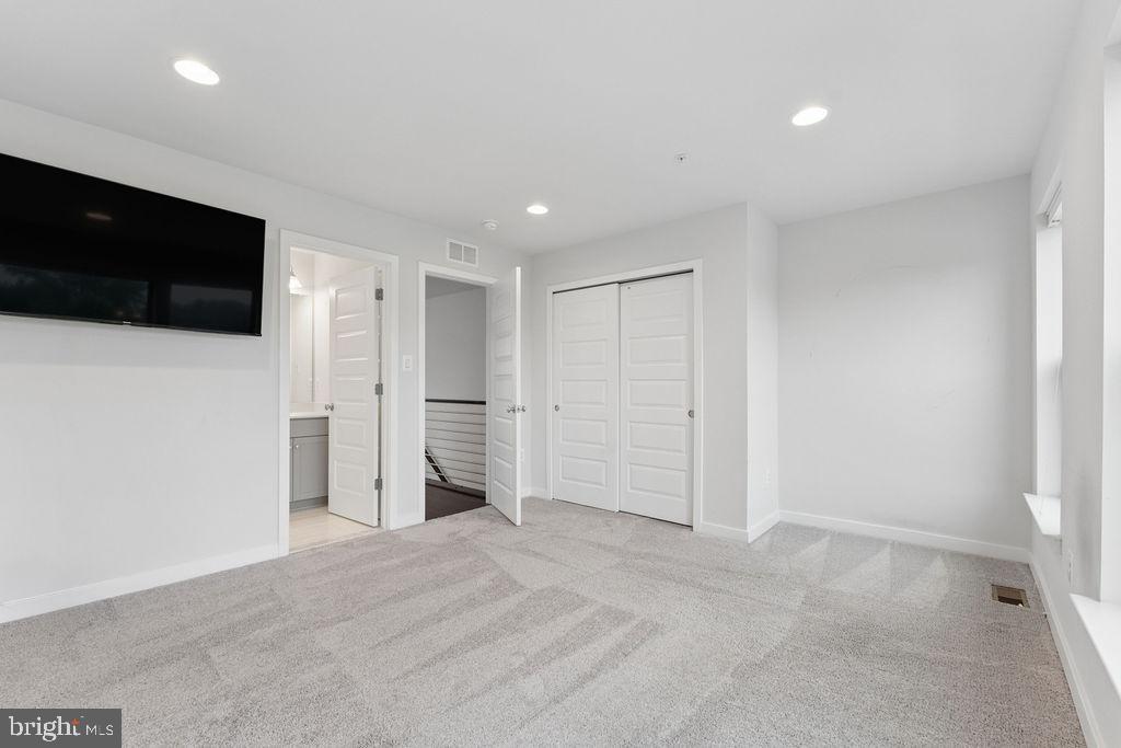 RANDOLPH FARMS - Residential