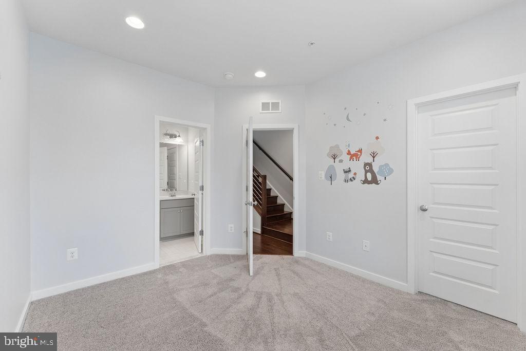 RANDOLPH FARMS - Residential