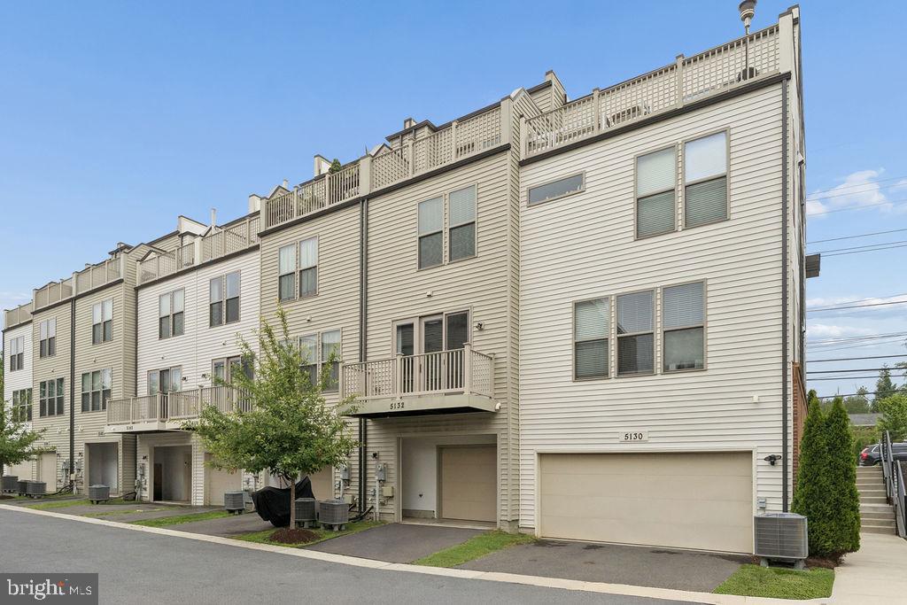 RANDOLPH FARMS - Residential