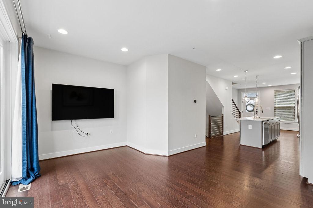 RANDOLPH FARMS - Residential