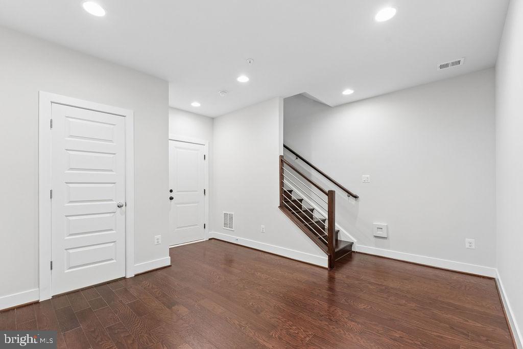 RANDOLPH FARMS - Residential