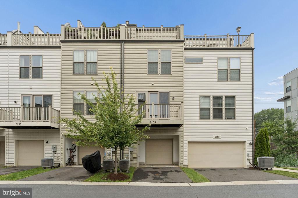 RANDOLPH FARMS - Residential