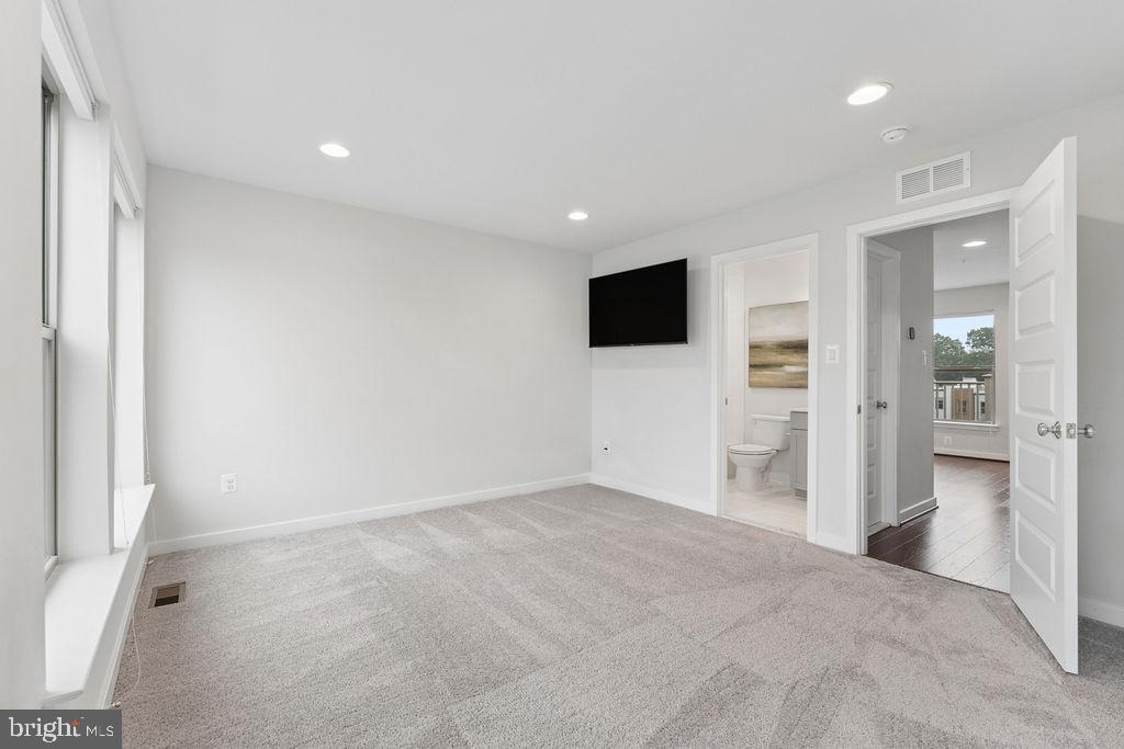 RANDOLPH FARMS - Residential