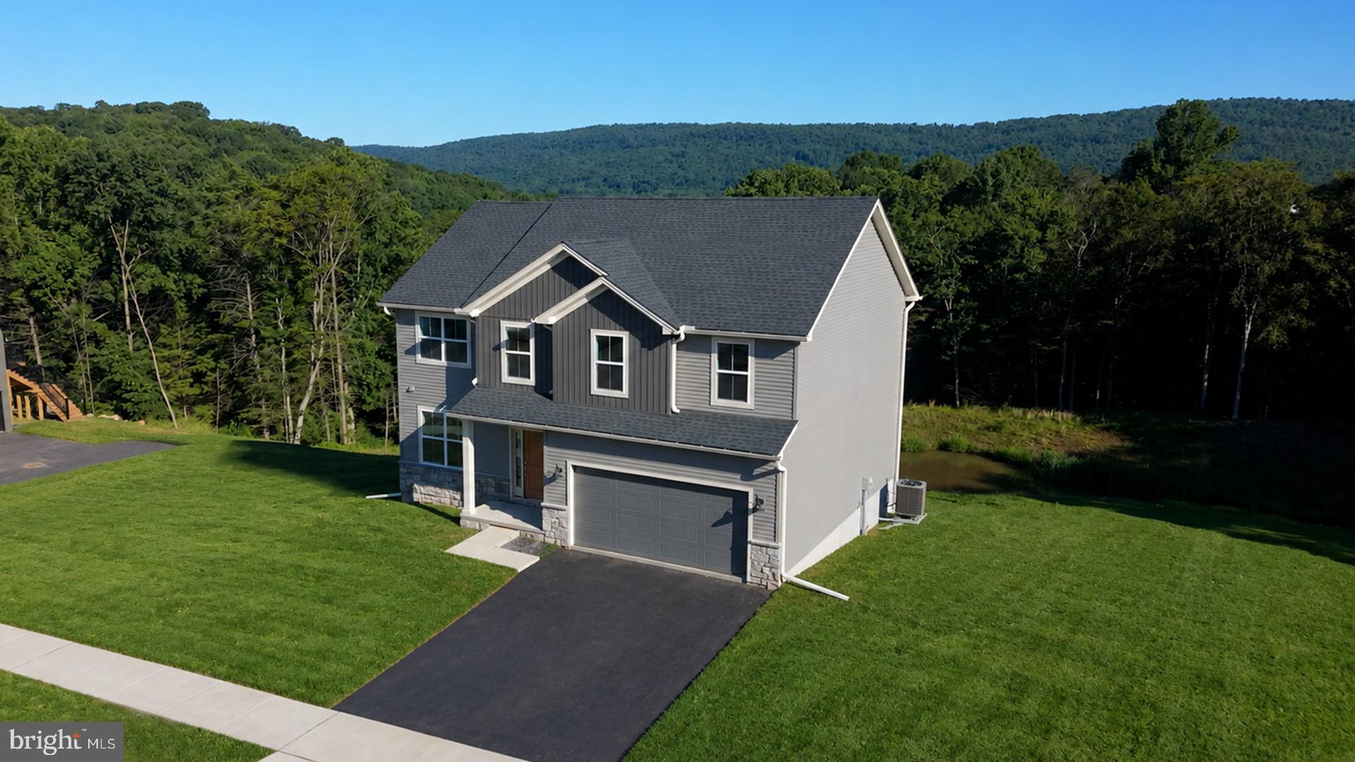 ROCKVILLE ESTATES - Residential