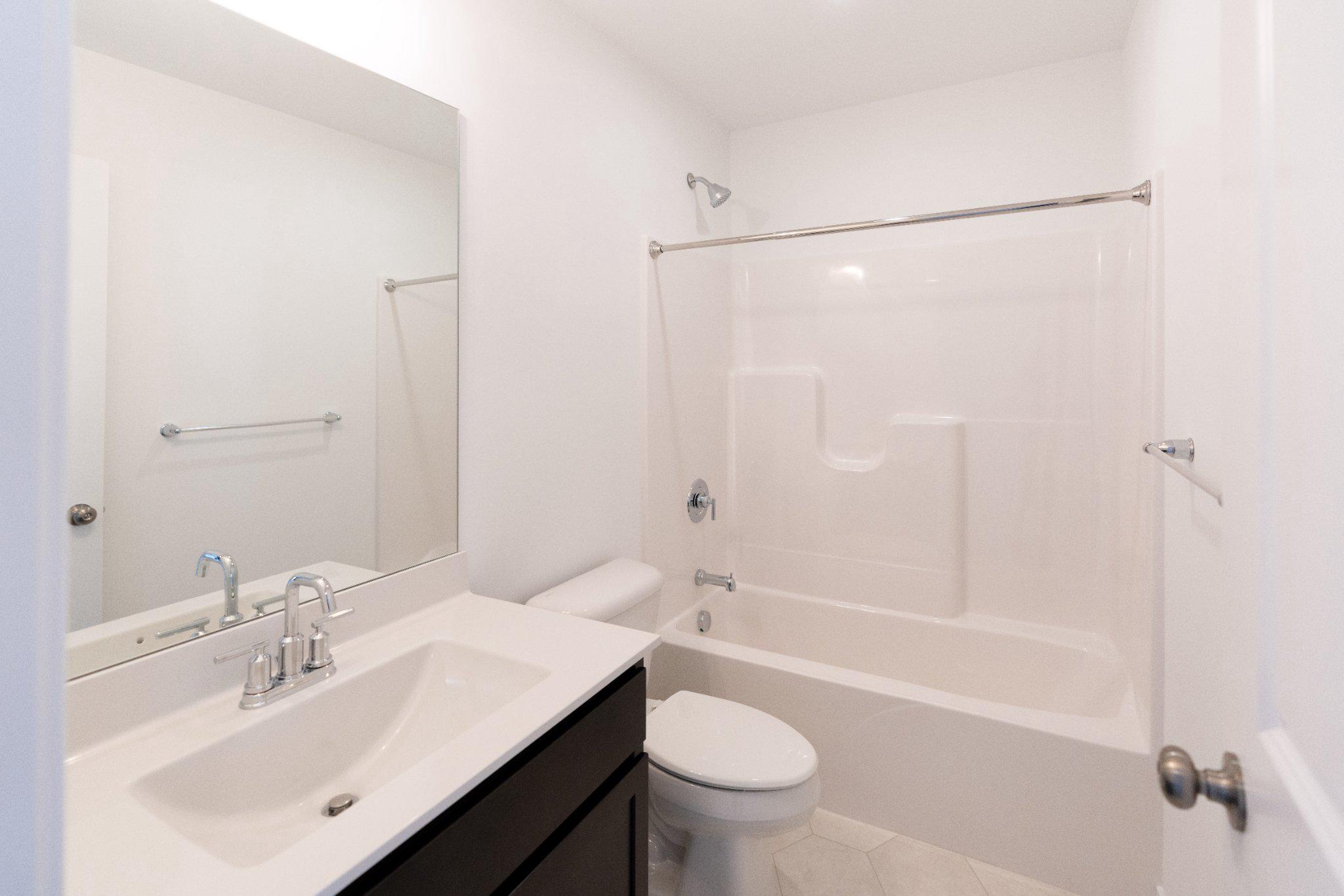 ROCKVILLE ESTATES - Residential