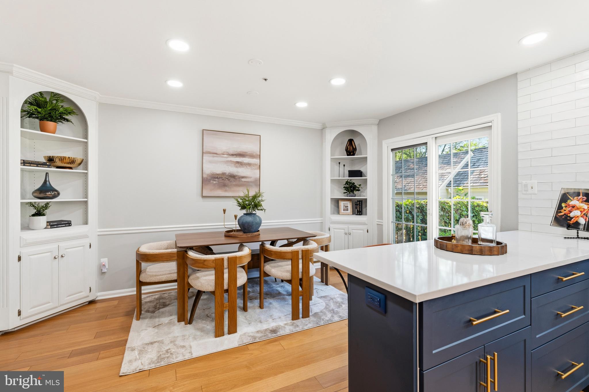 KENTLANDS - Residential