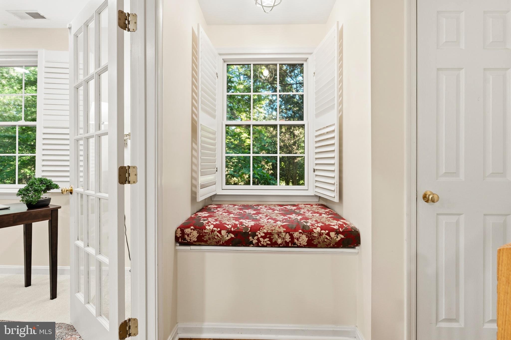 KENTLANDS - Residential