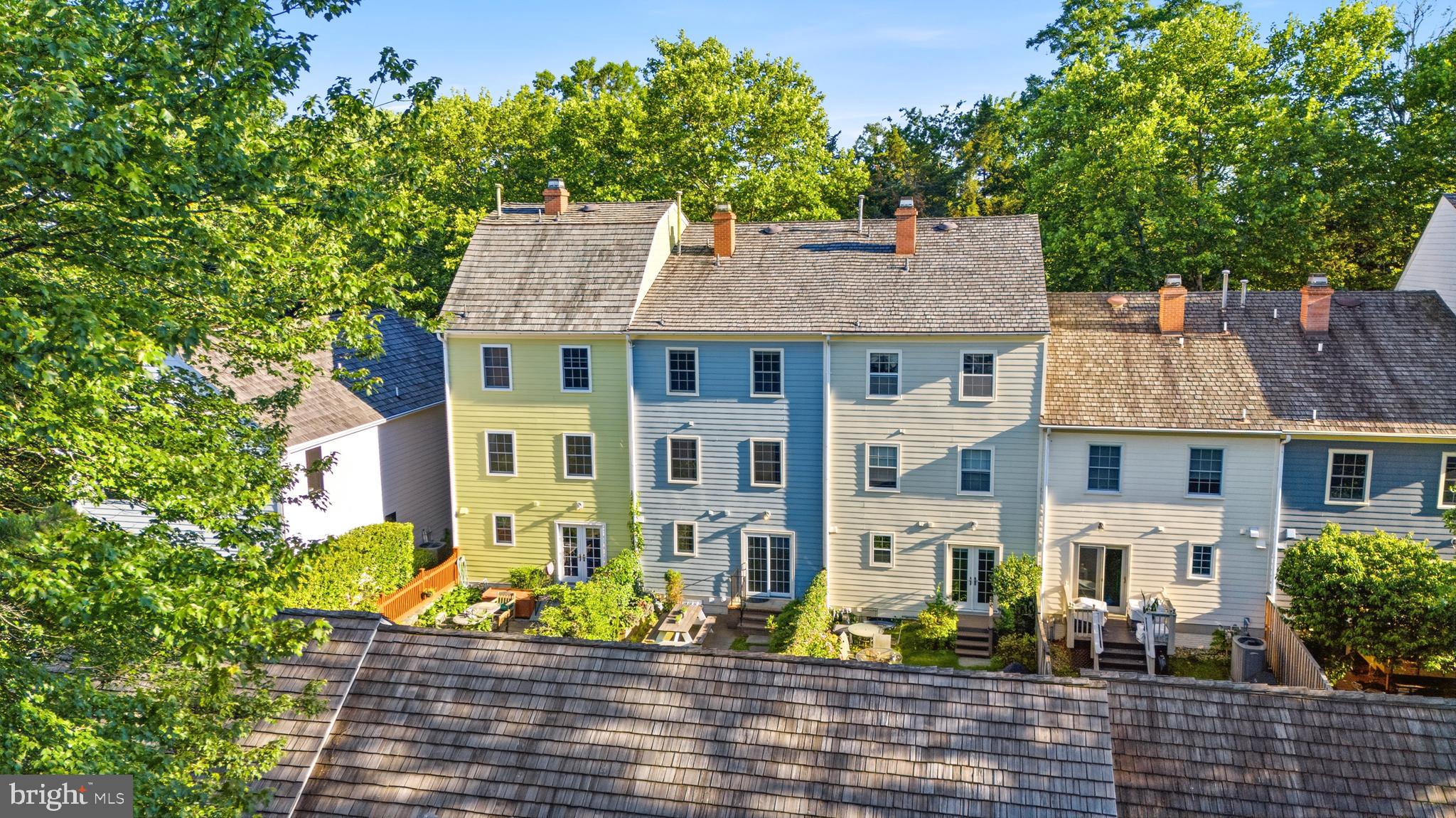 KENTLANDS - Residential