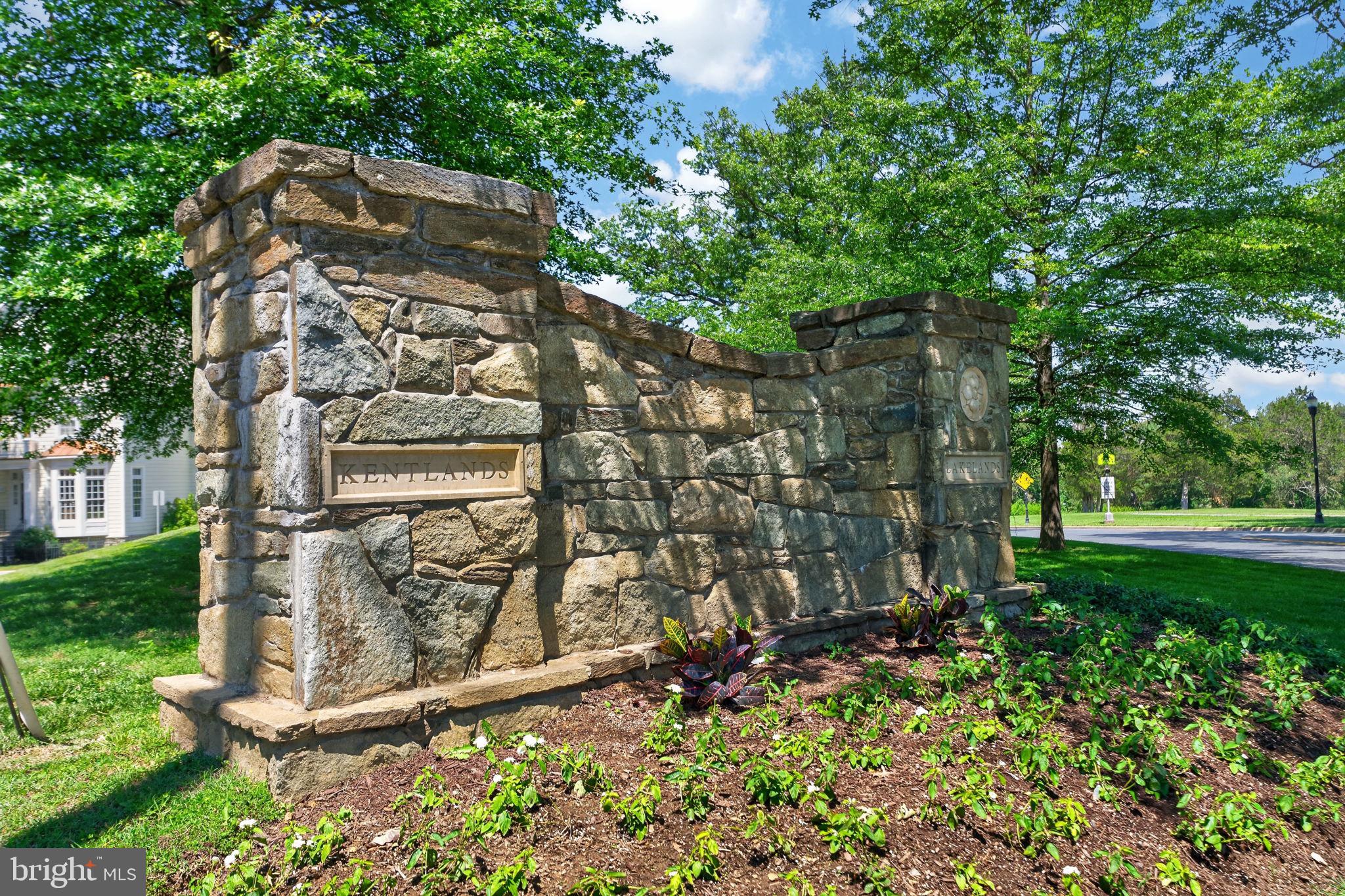 KENTLANDS - Residential