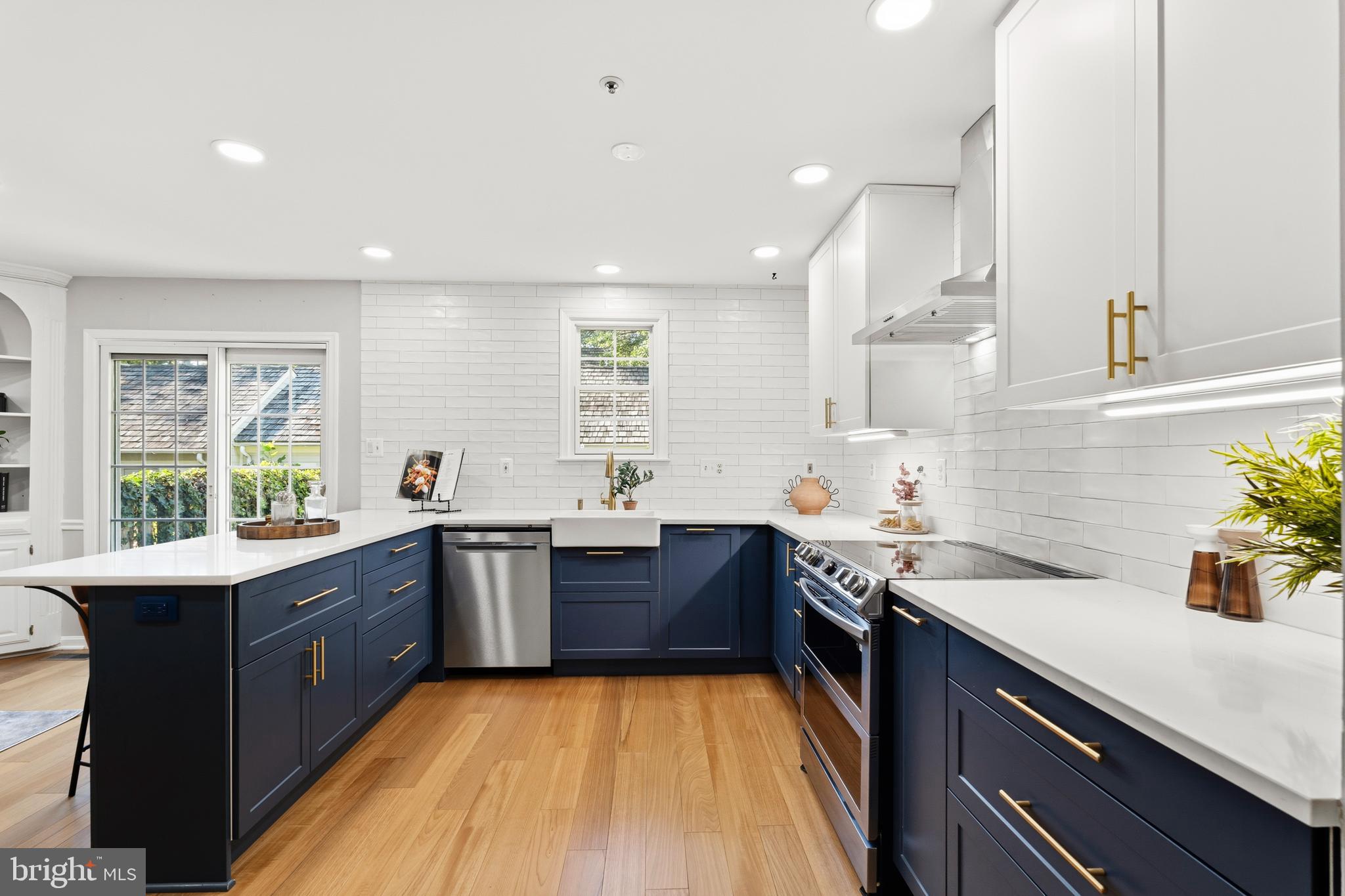 KENTLANDS - Residential