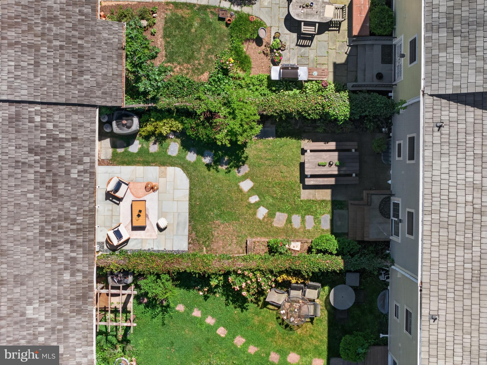KENTLANDS - Residential