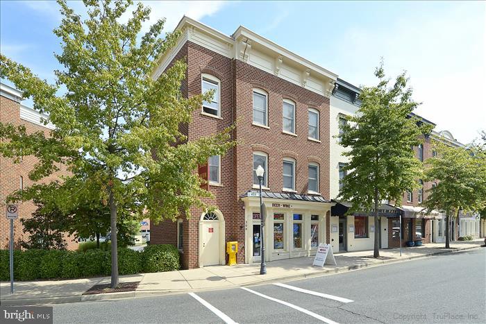 KENTLANDS - Residential