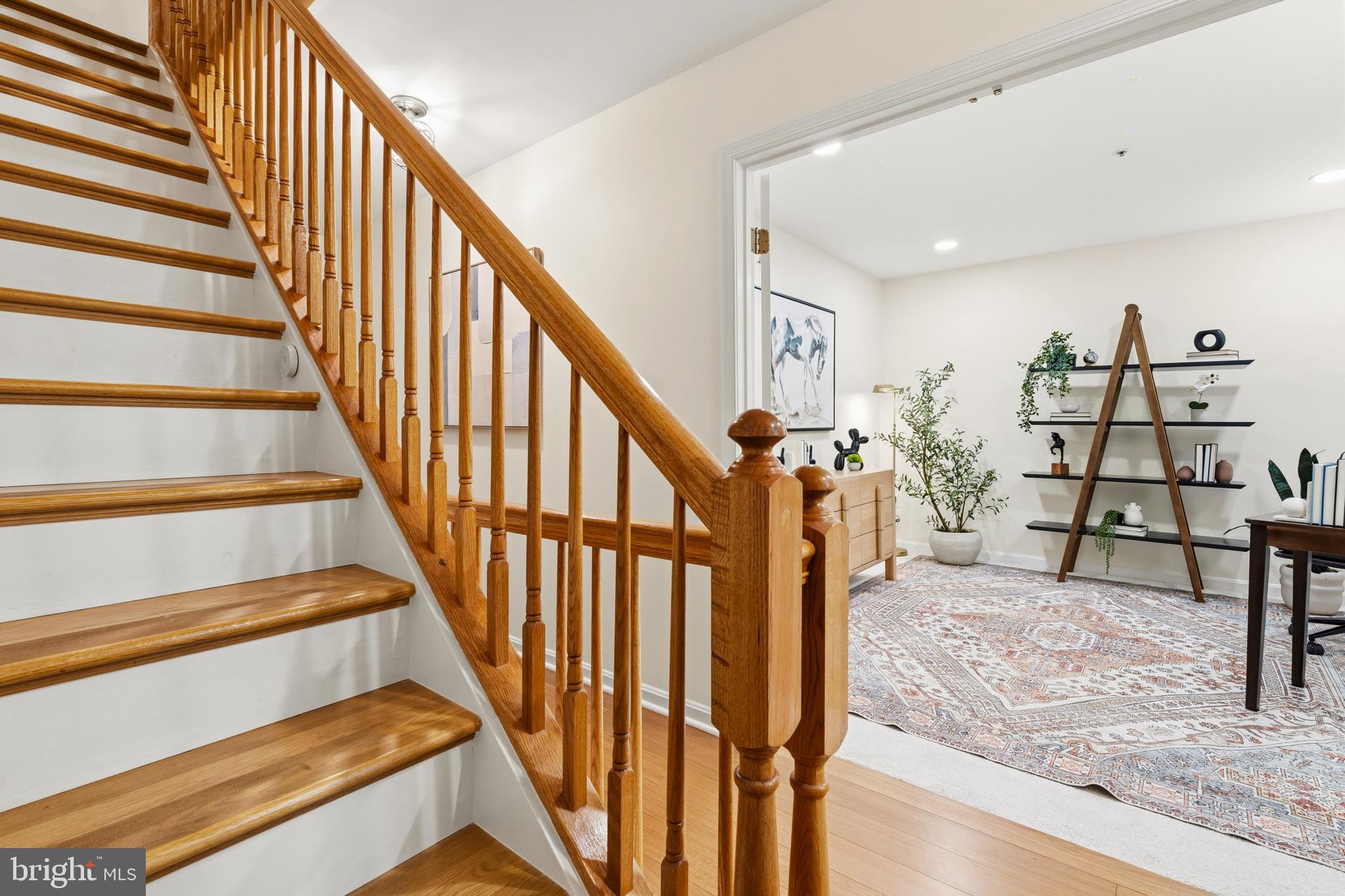 KENTLANDS - Residential