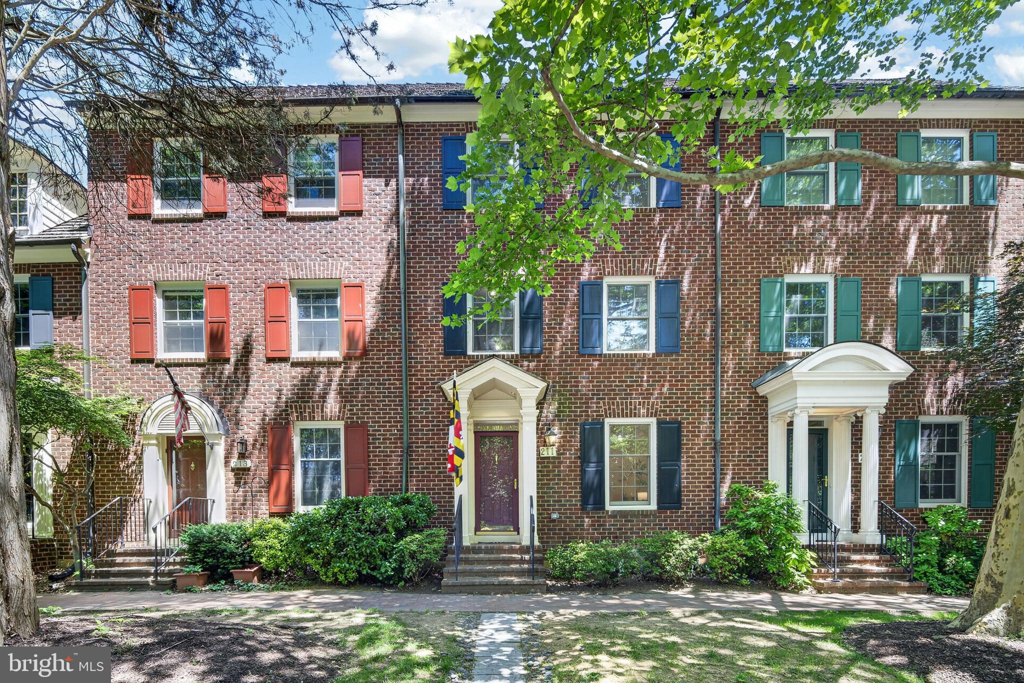 KENTLANDS - Residential