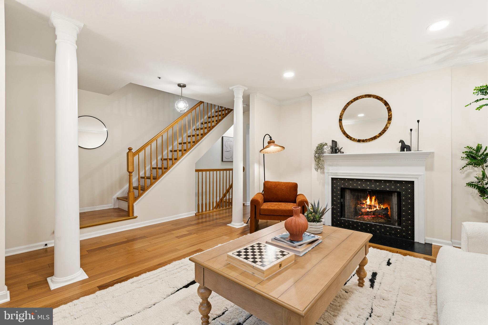KENTLANDS - Residential