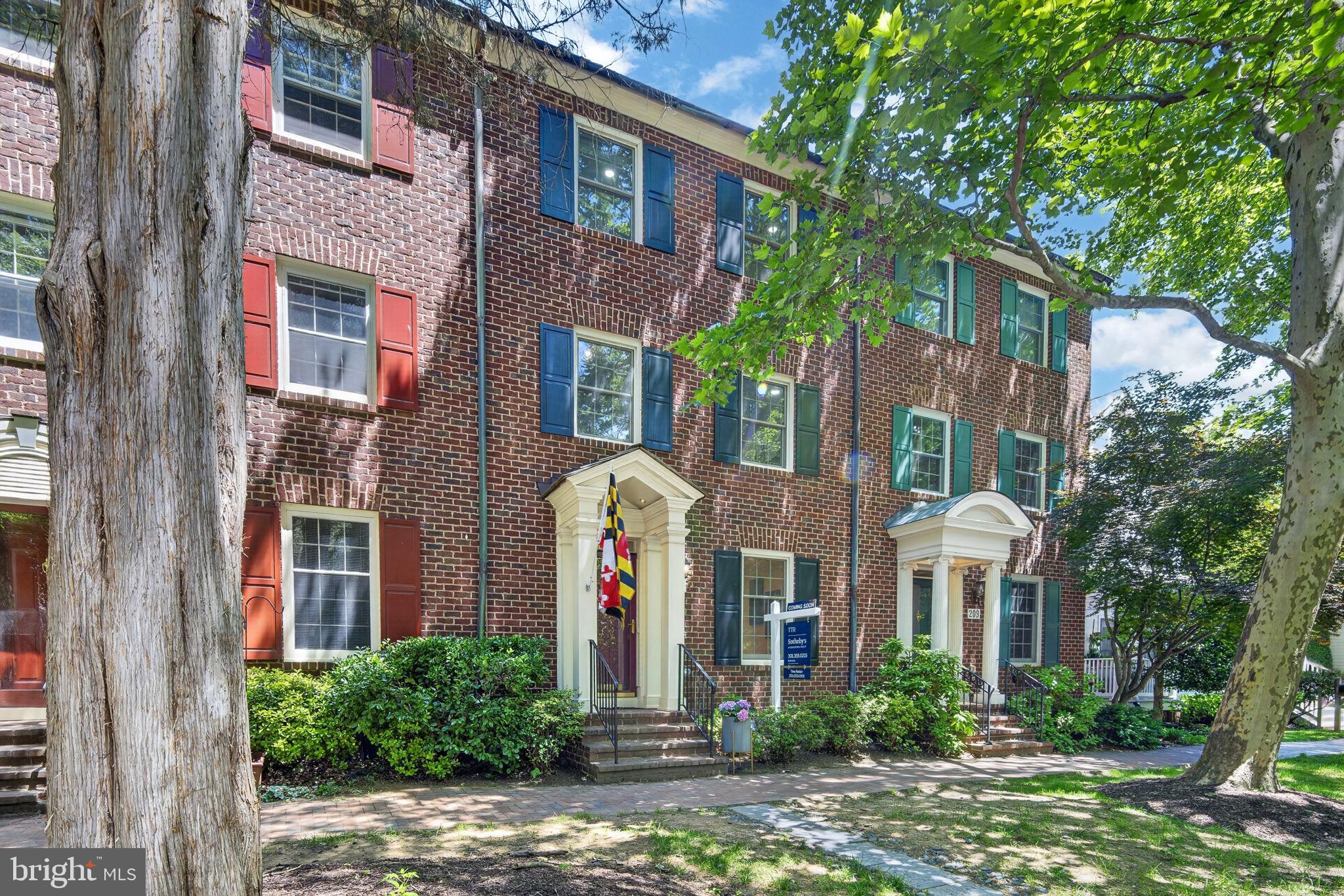 KENTLANDS - Residential