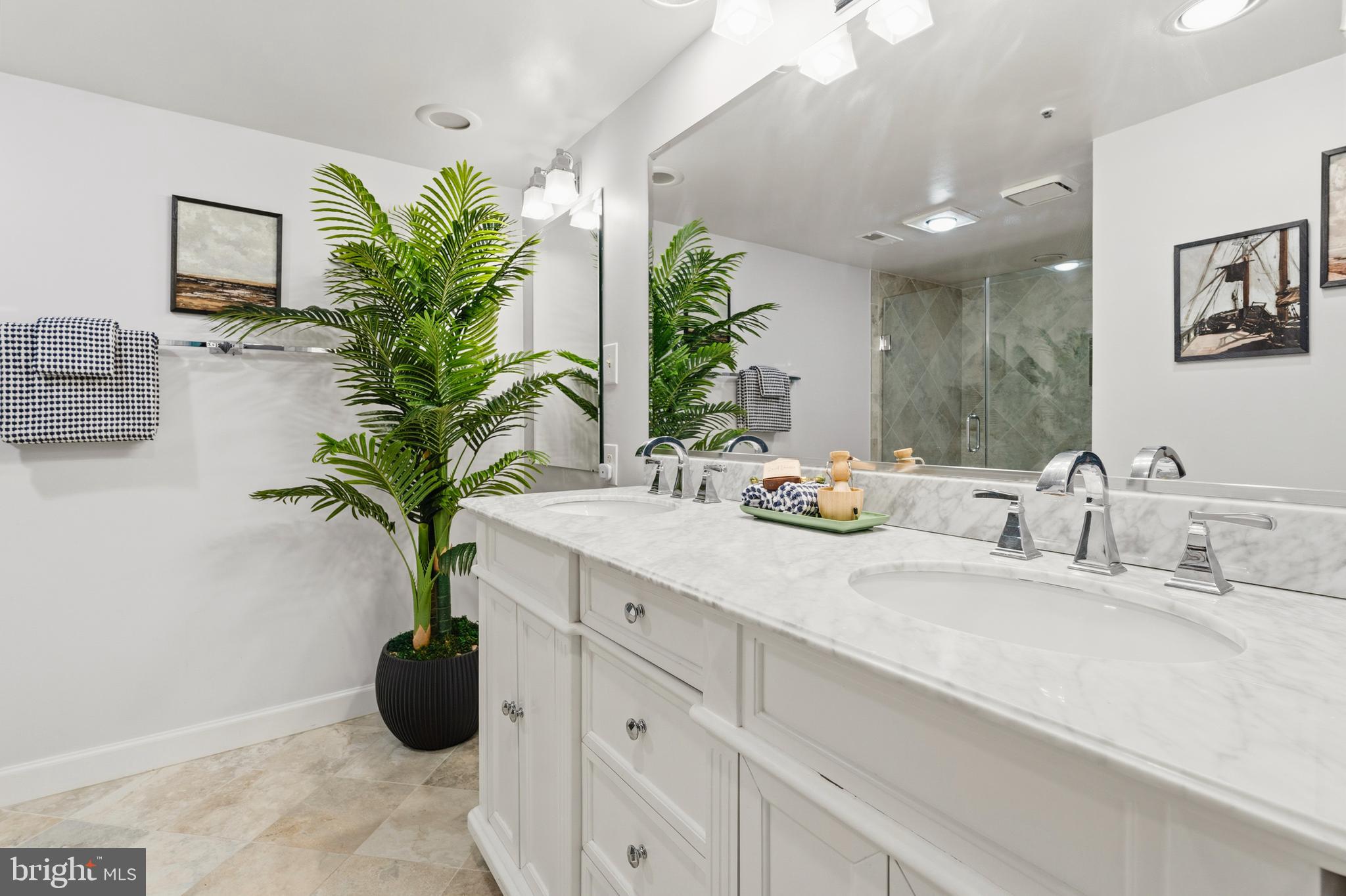 KENTLANDS - Residential