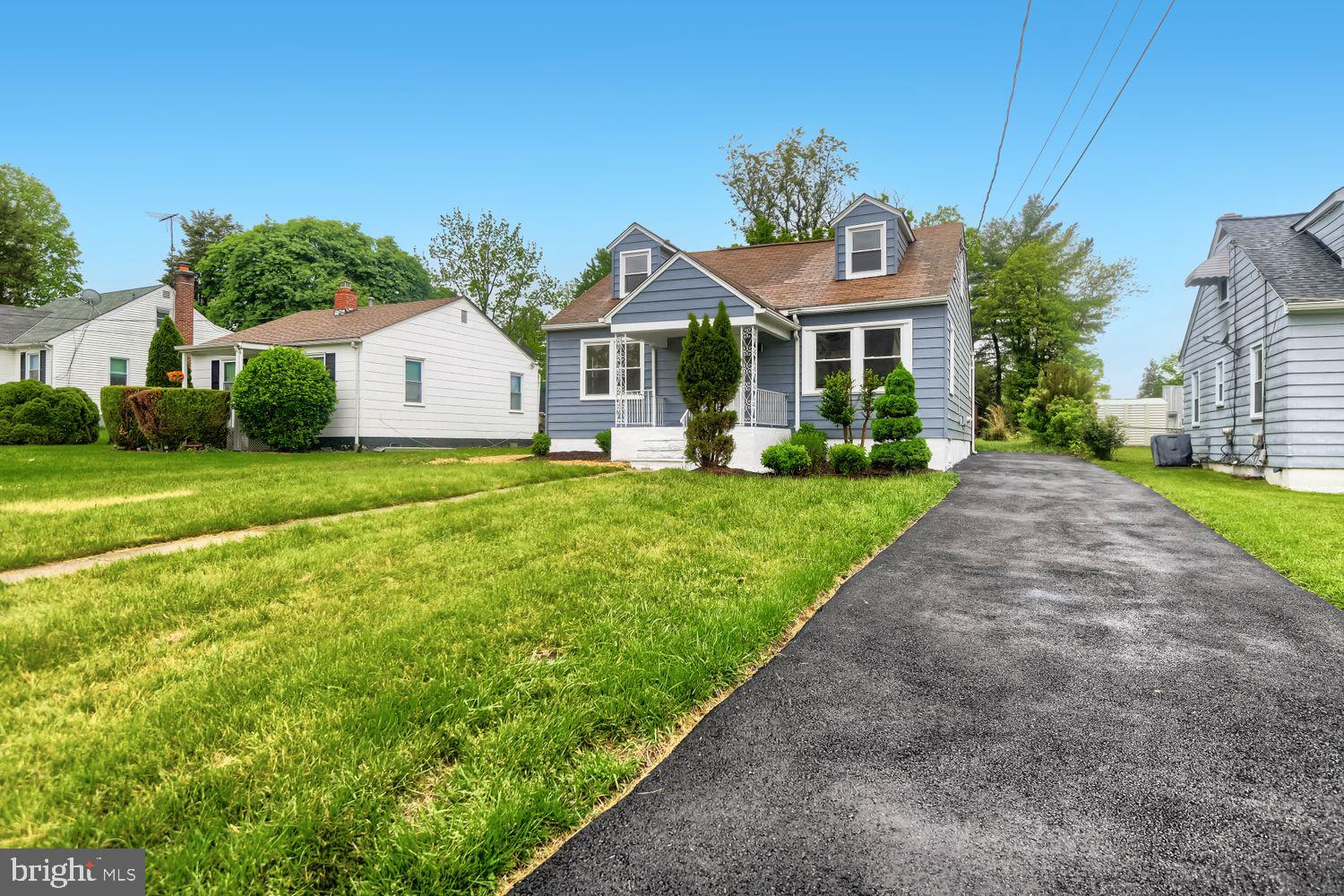 WINDSOR MILL - Residential