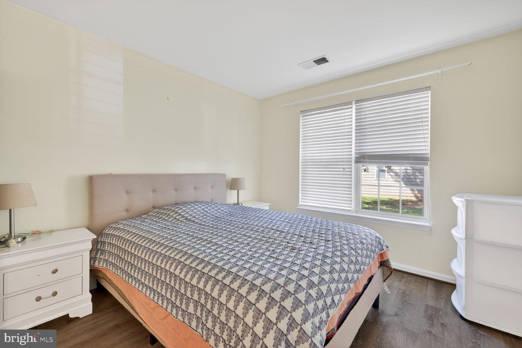 ETON PLACE - Residential