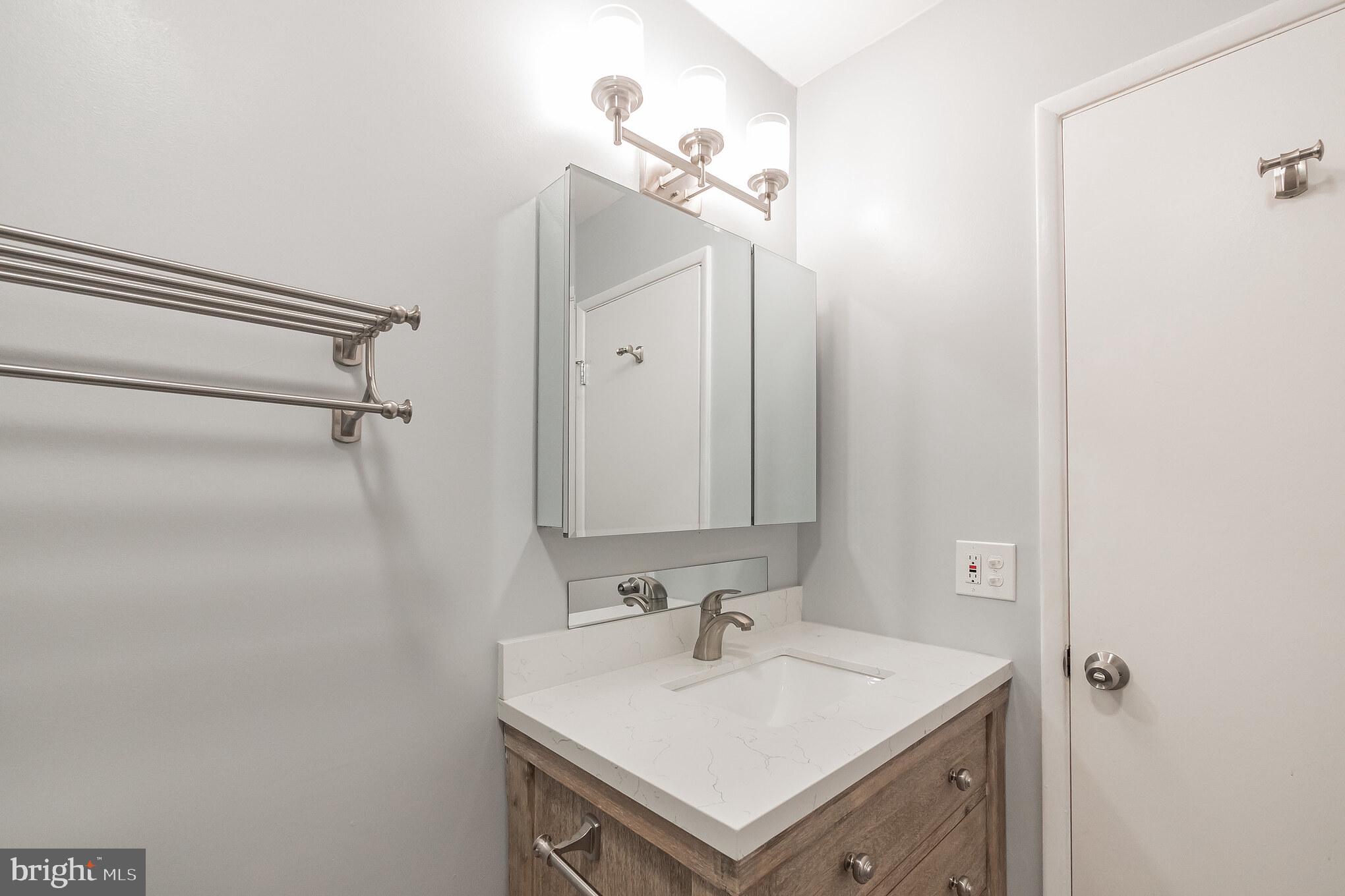 ROSSMOOR MUTUAL #11 - Residential