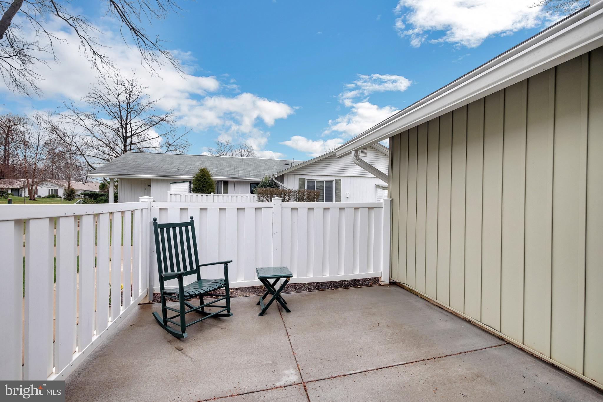 ROSSMOOR MUTUAL #11 - Residential