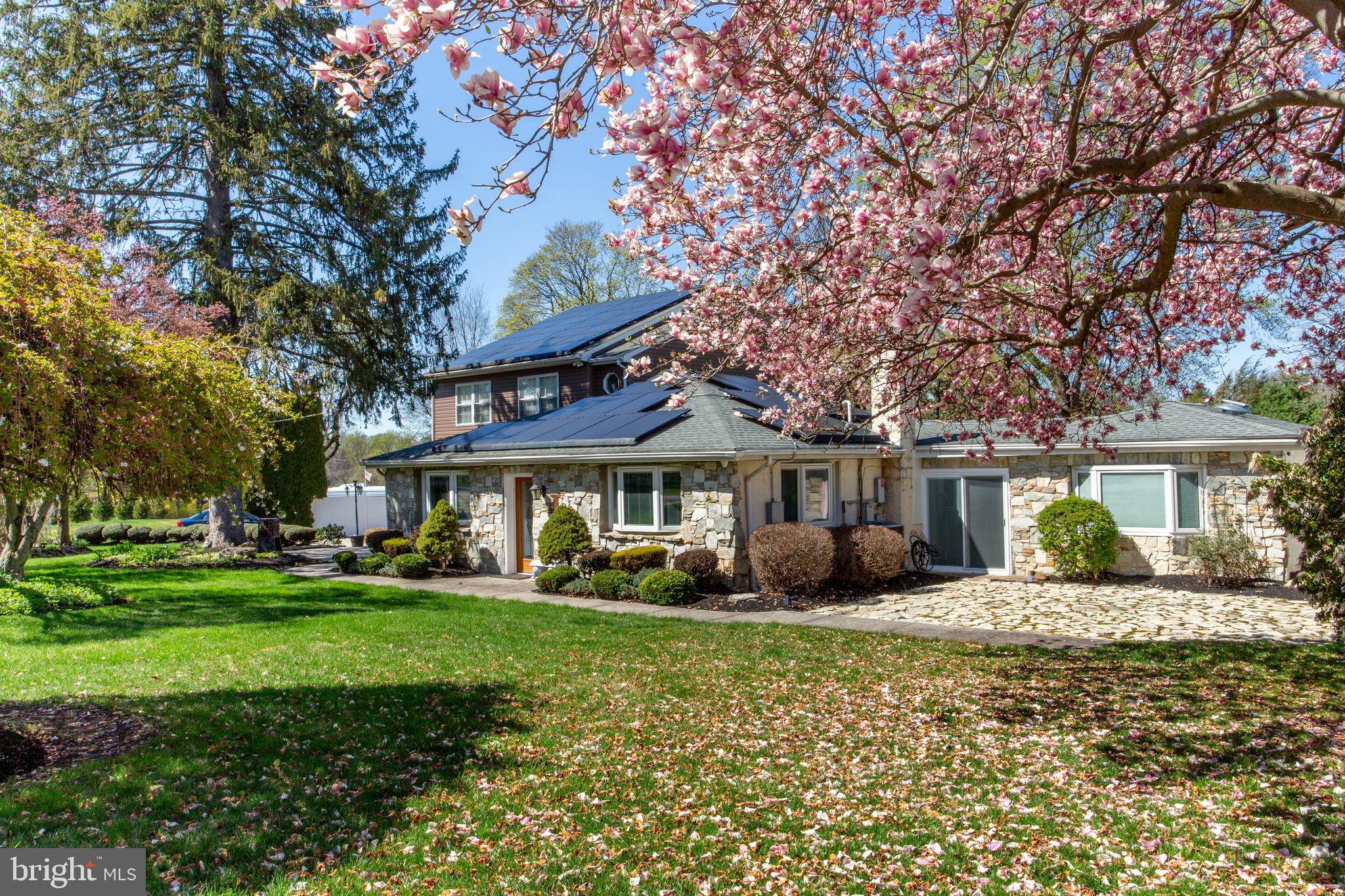 FEASTERVILLE - Residential
