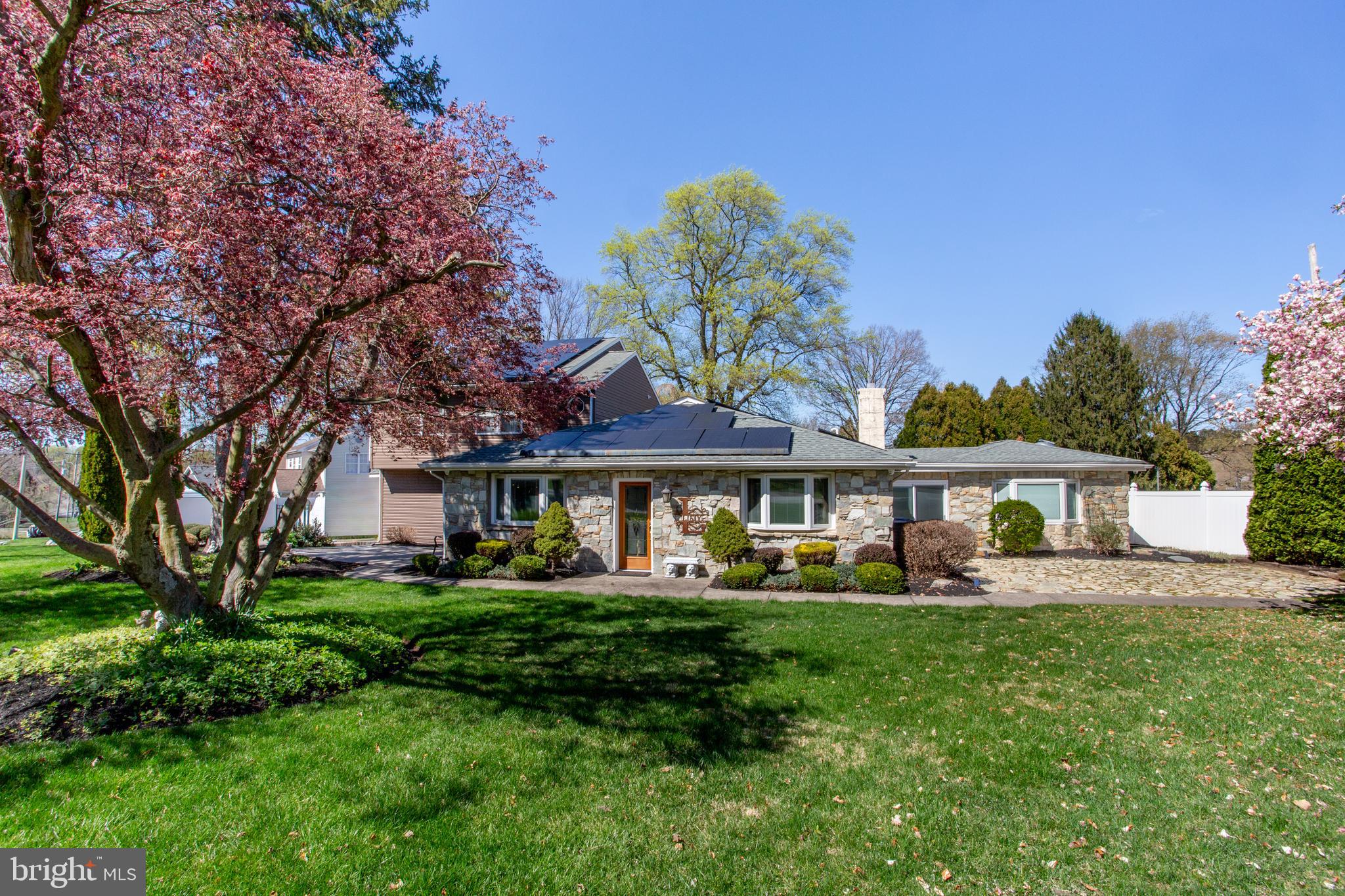 FEASTERVILLE - Residential