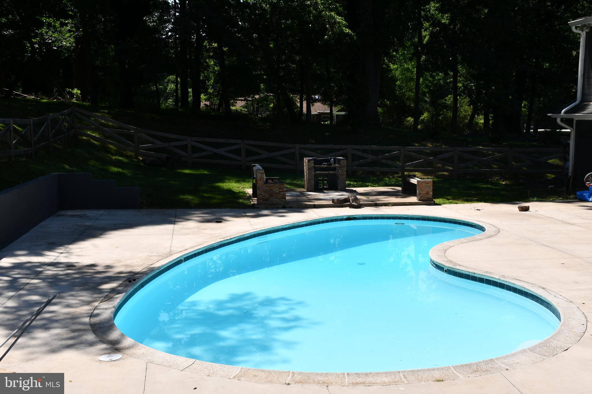 GREENSPRING VALLEY - Residential