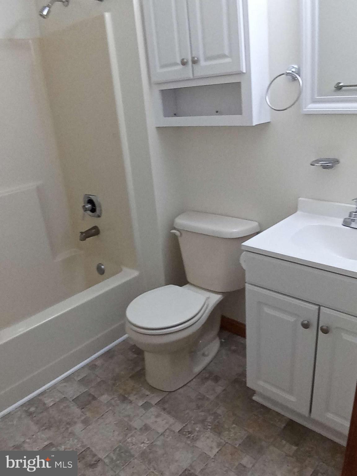 HARVESTDALE - Residential Lease