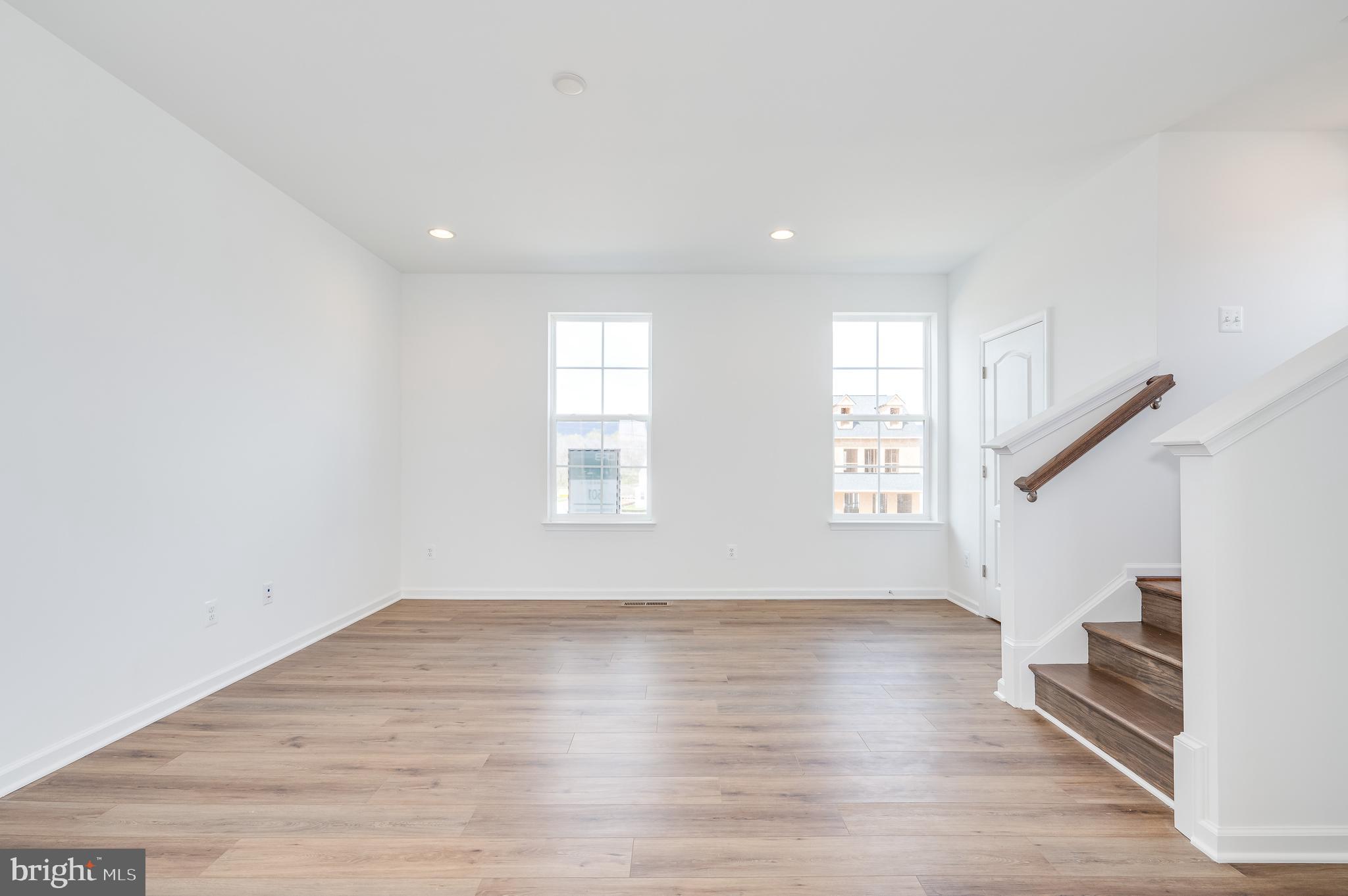 MARTINSBURG STATION - Residential Lease
