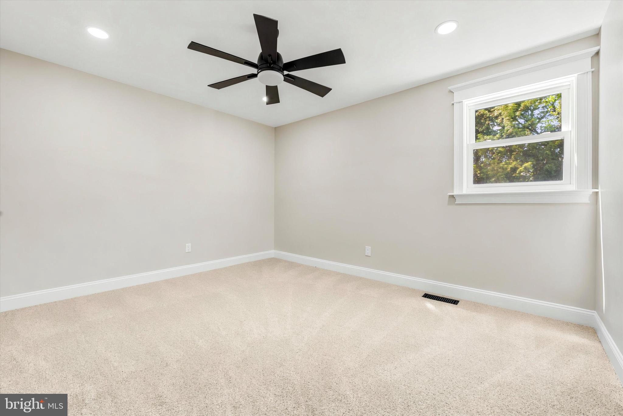 THORNTON - Residential