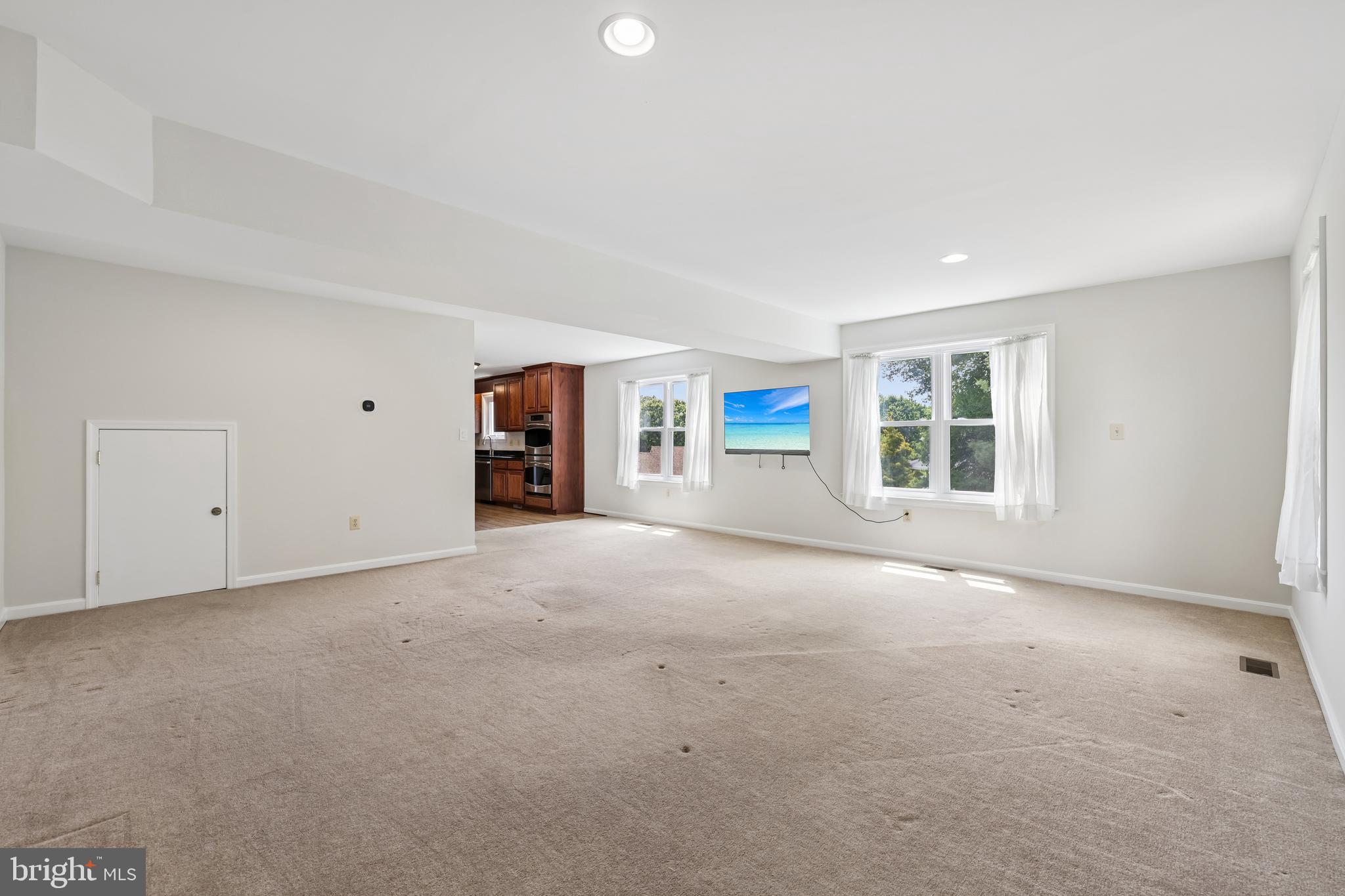 BLUE RIDGE MANOR - Residential