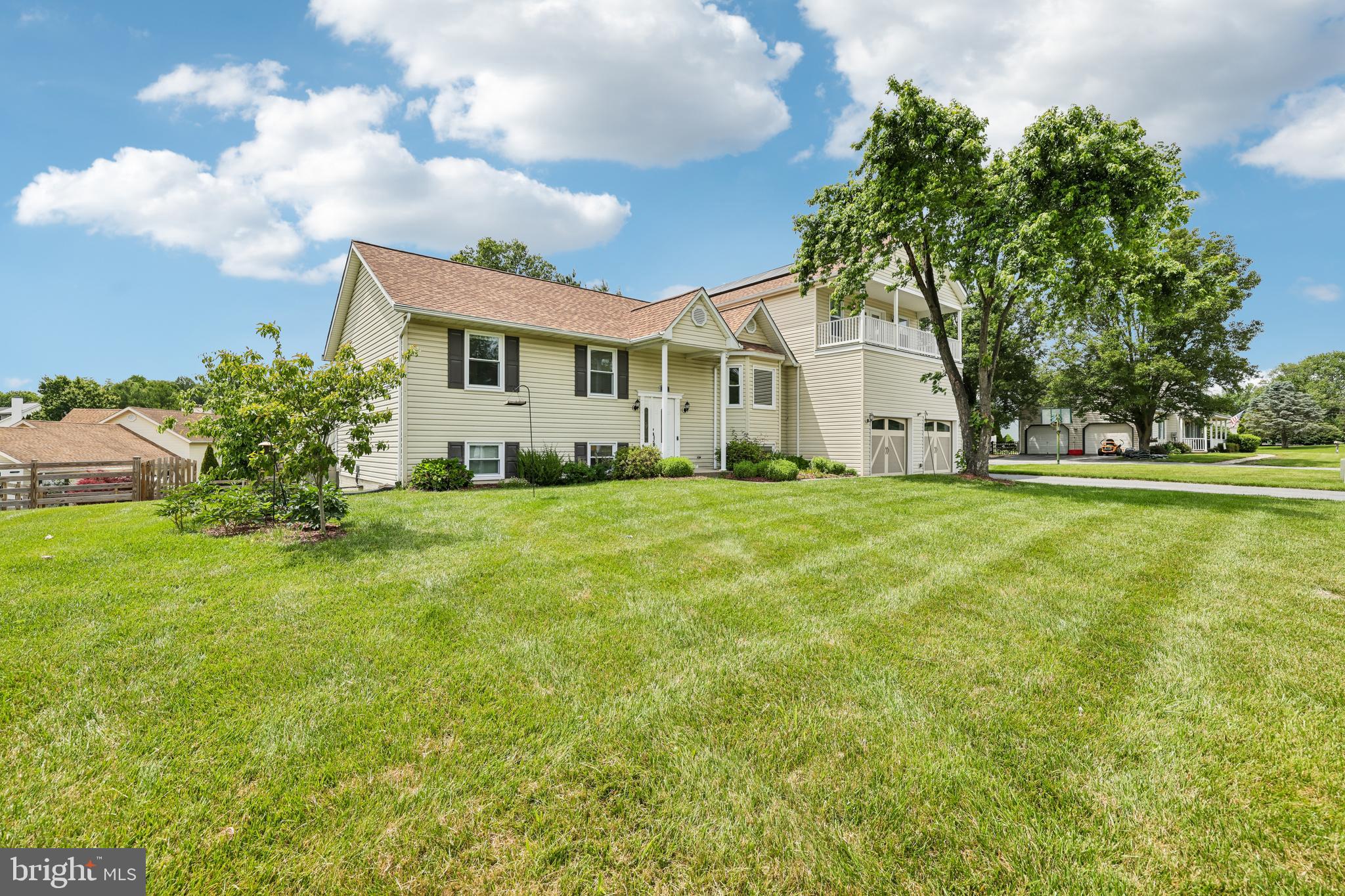 BLUE RIDGE MANOR - Residential