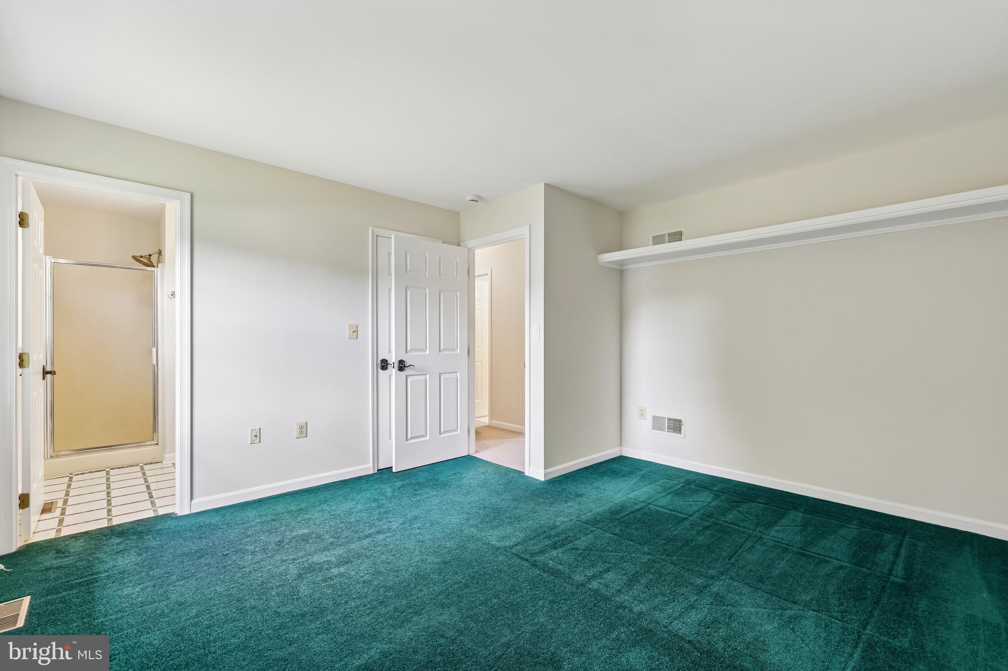 BLUE RIDGE MANOR - Residential