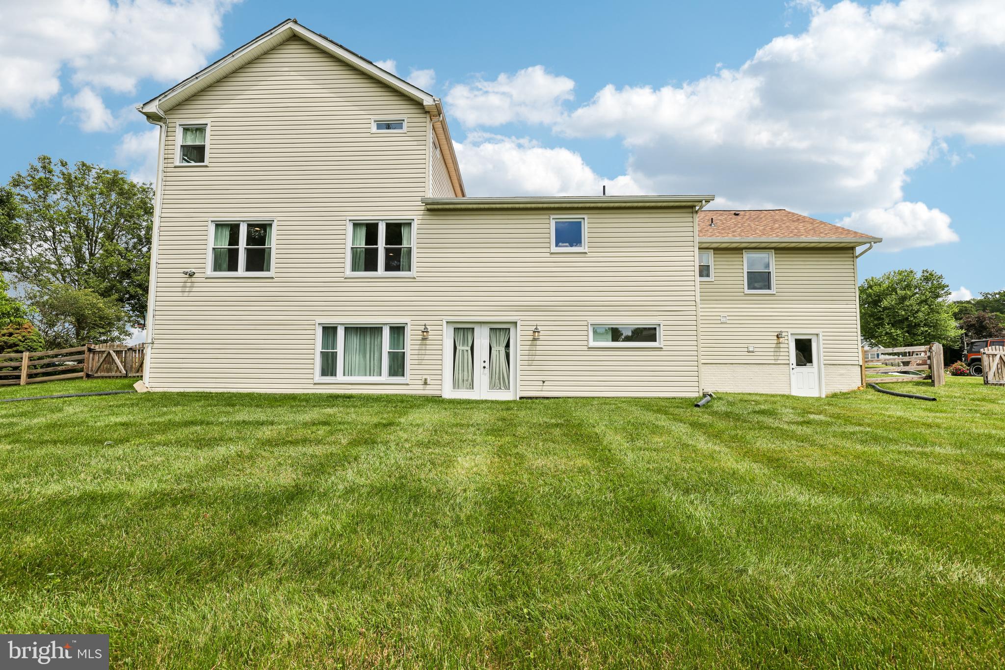 BLUE RIDGE MANOR - Residential