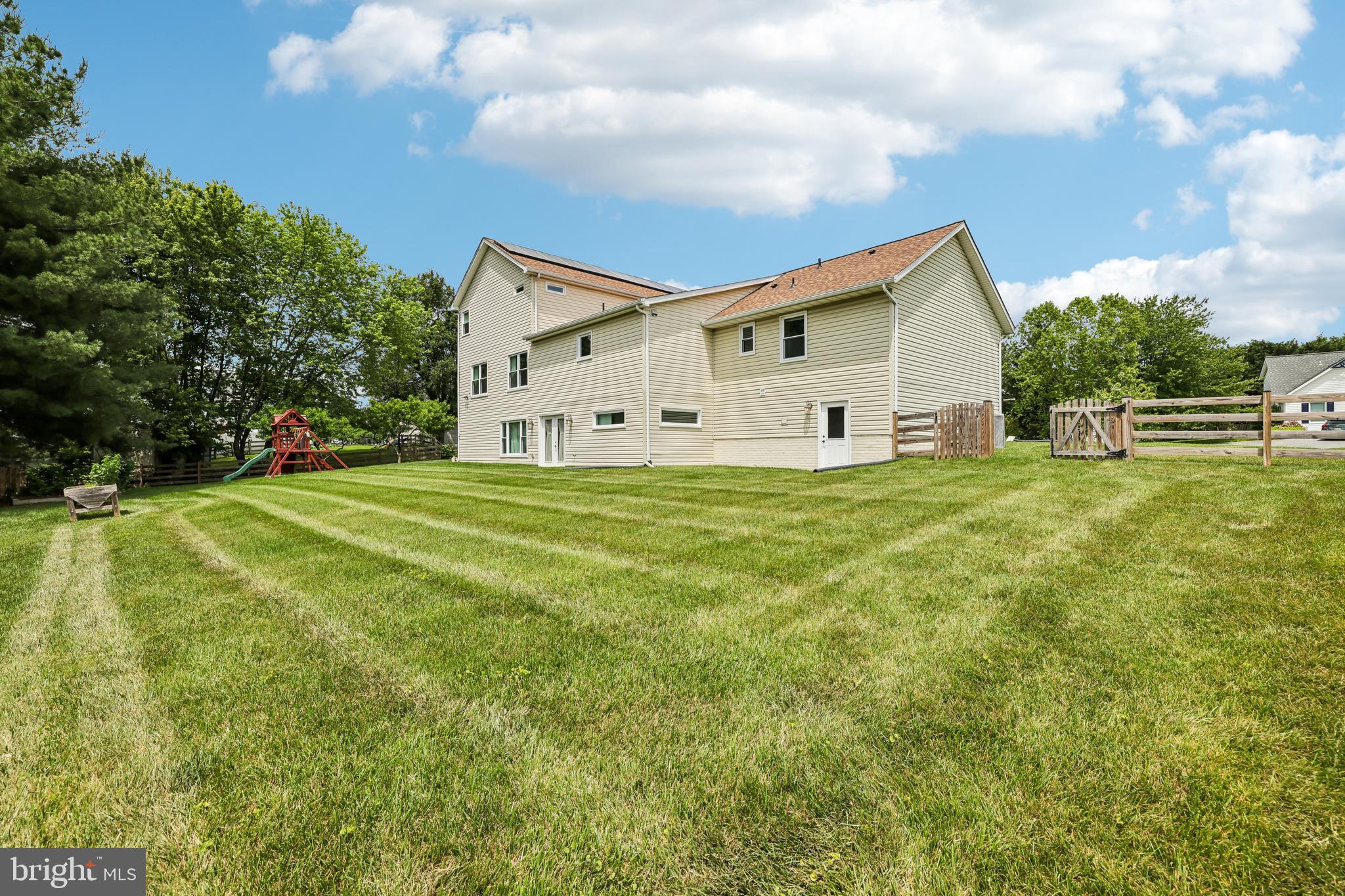 BLUE RIDGE MANOR - Residential